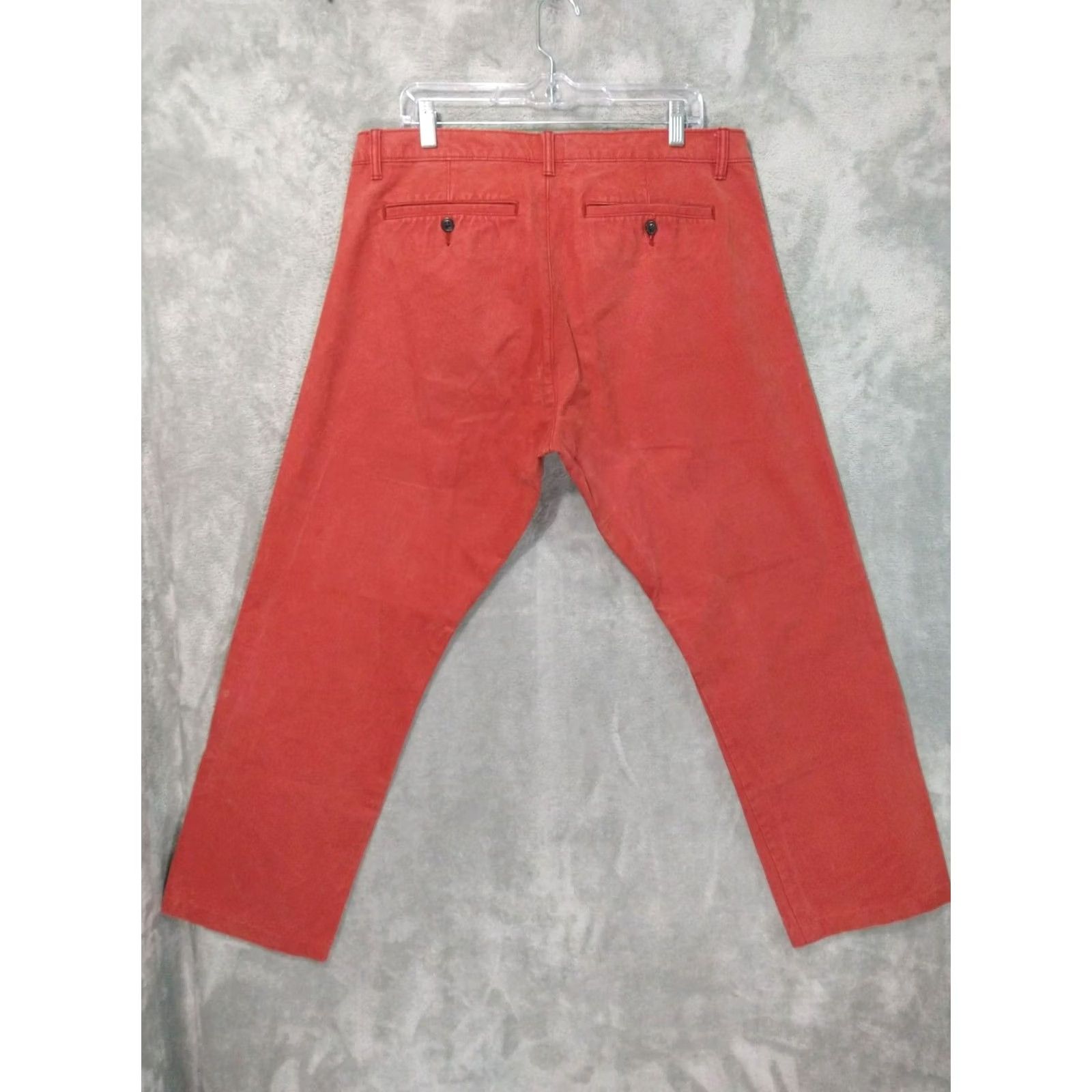 Lands' End Lands' End Pants Mens 38x32 Pink Canvas 1963 Straight Fit Flat Front Cotton G28 chinos | Mens | Pants | 38x32 | Pink | Cotton | Canvas | Straight Fit Size US 38 / EU 54 - 2 Thumbnail