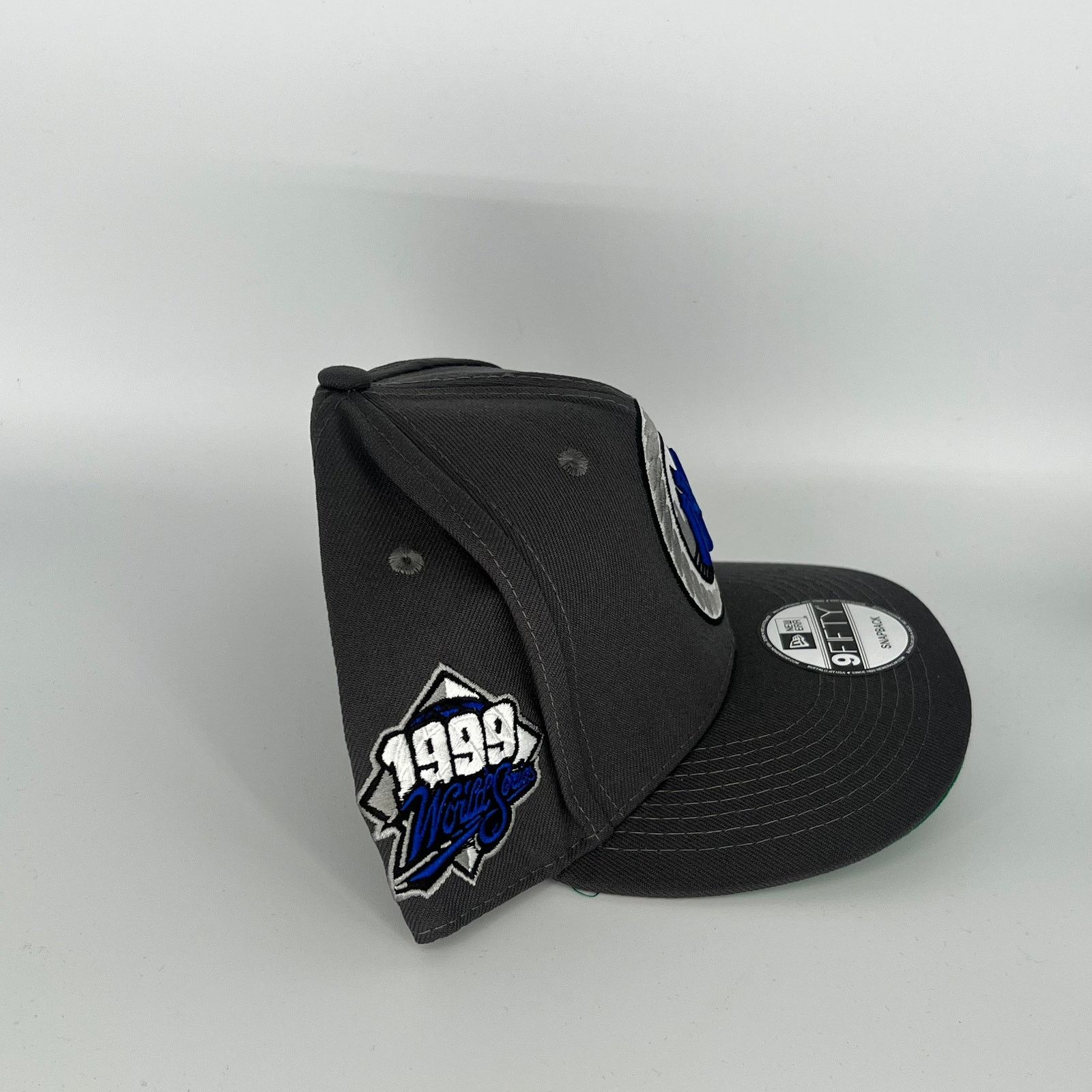 New Era Gray New York Yankees 1993 World Series New Era MLB Size ONE SIZE - 3 Thumbnail