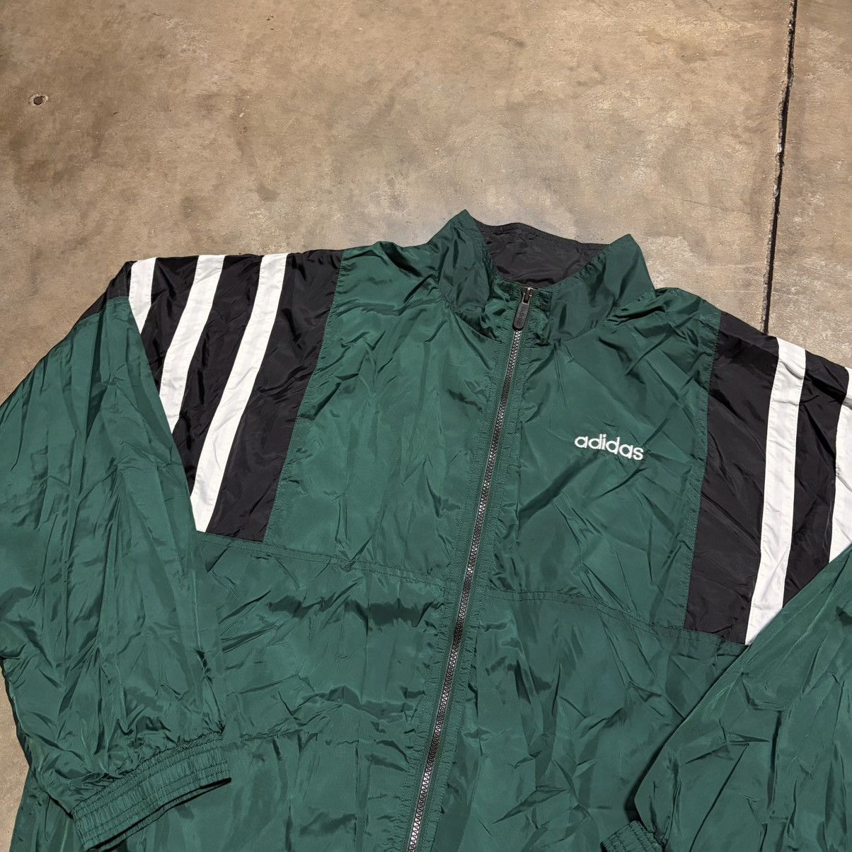 Adidas Vintage 90s Adidas Windbreaker Jacket Track Lightweight Zip Size US XL / EU 56 / 4 - 3 Thumbnail