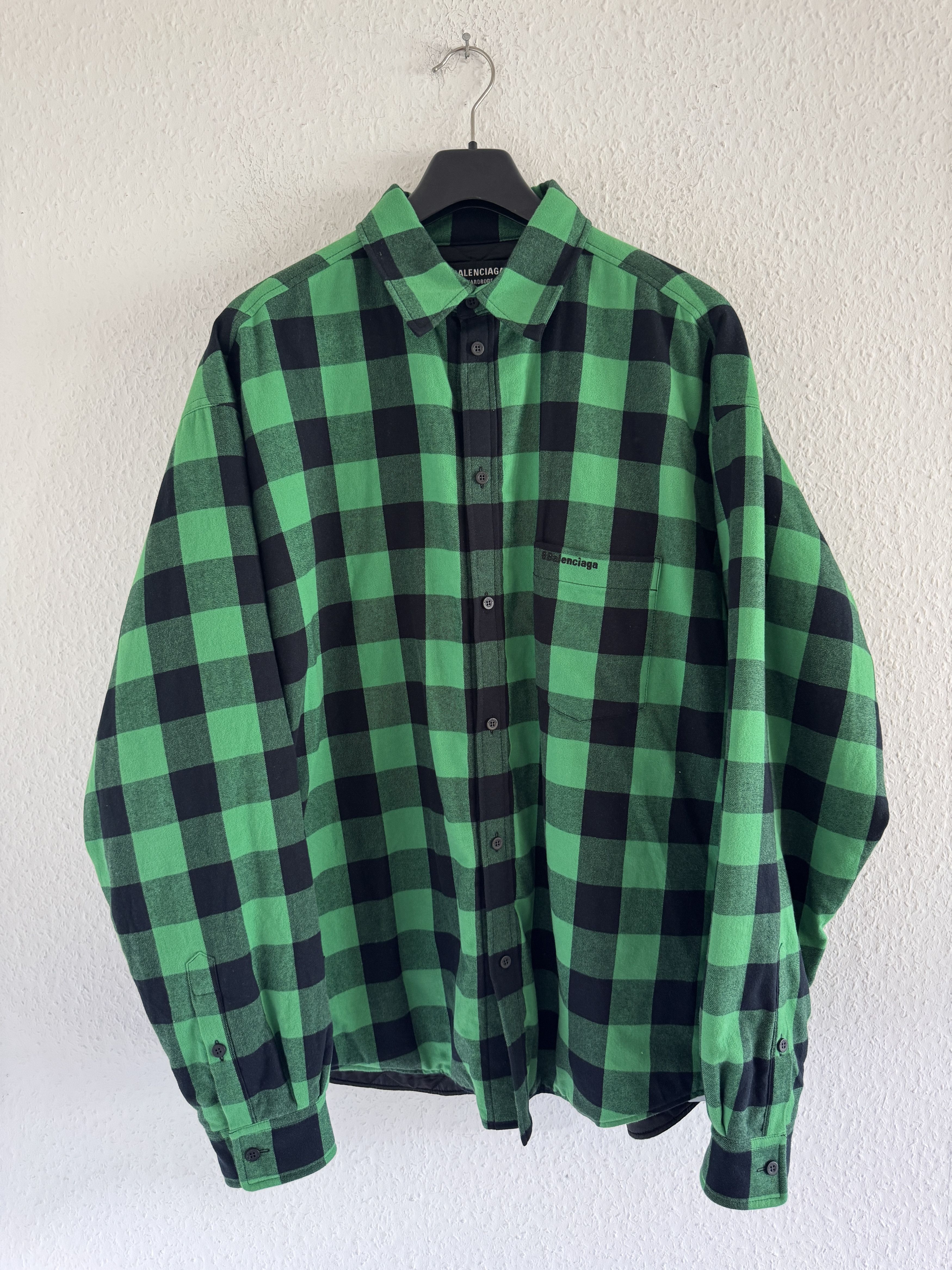 Balenciaga Padded Oversized Check Shirt Size US S / EU 44-46 / 1 - 10 Thumbnail