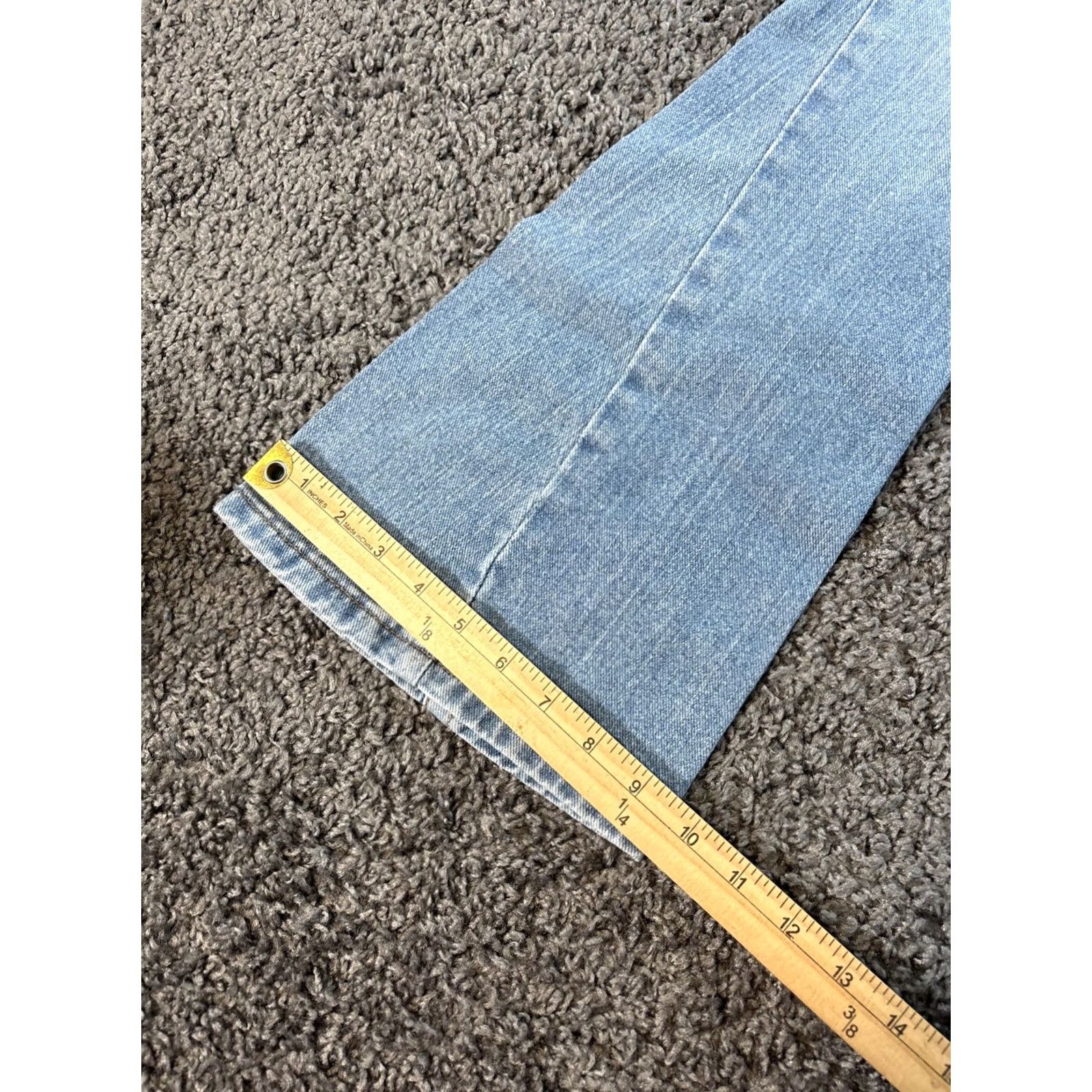Vintage VINTAGE London Jeans Flare Jeans Womens 28x32 Button Fly Low Rise Light Wash 90s London Womens Jeans Size 28" / US 6 / IT 42 - 3 Thumbnail
