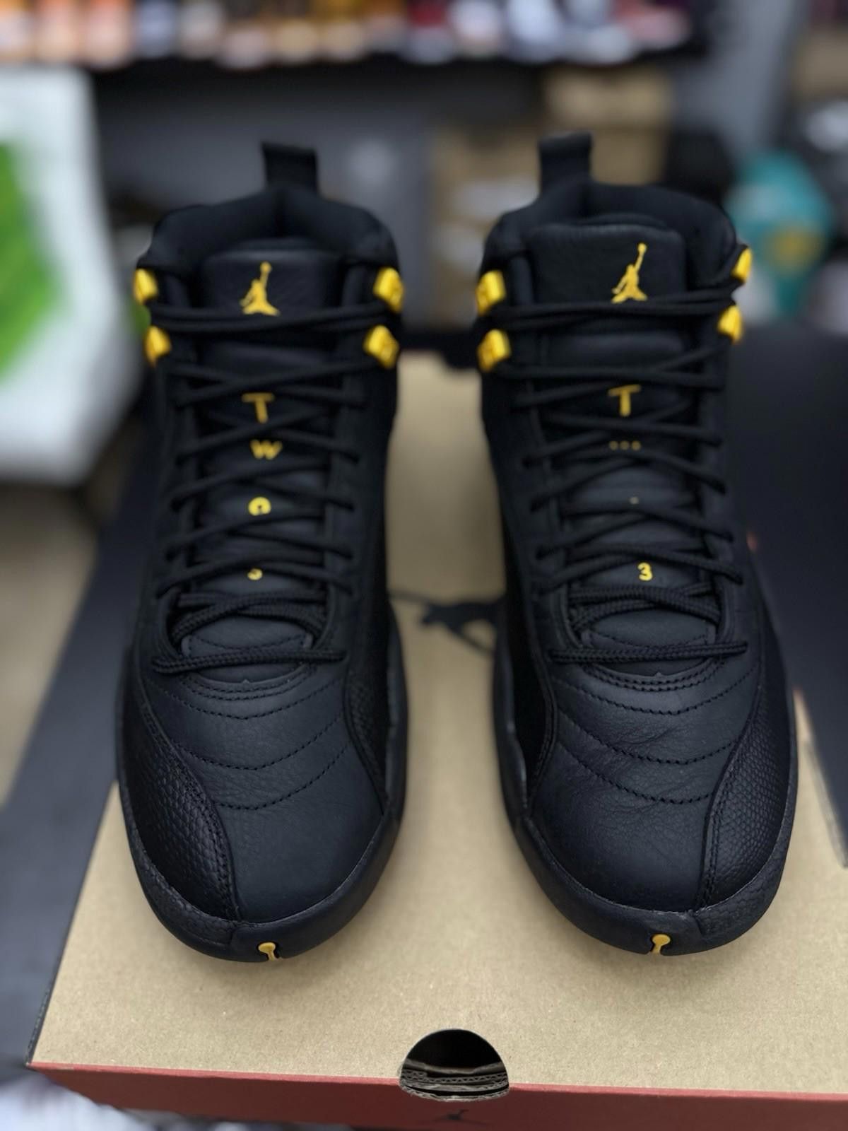 Jordan Brand Air Jordan 12 Black Taxi Retro Size 11 2022 CT8013-071 Size US 11 / EU 44 - 4 Thumbnail