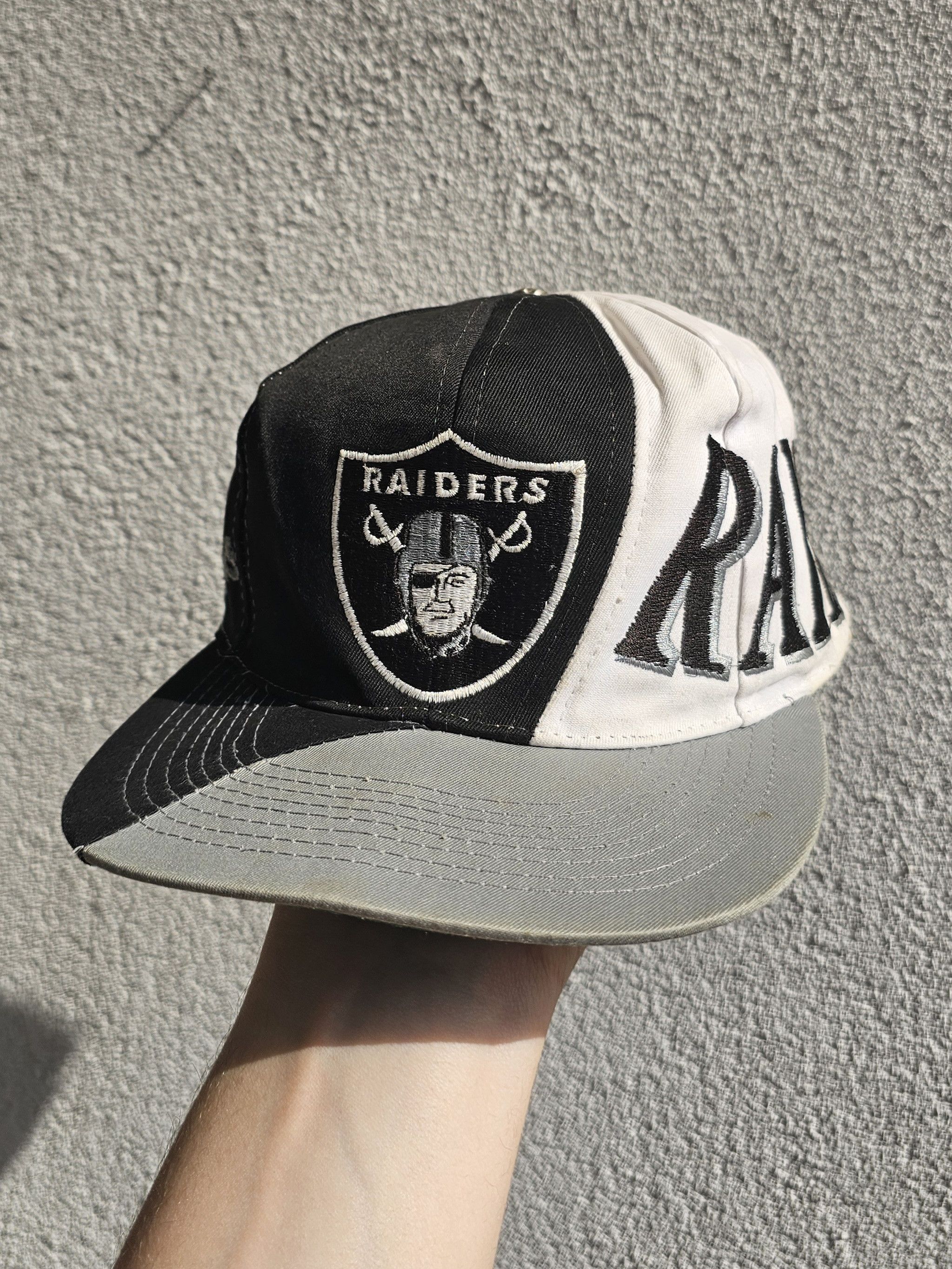 NFL Los Angeles Raiders Big Logo Spell Out Hat Size ONE SIZE - 1 Thumbnail