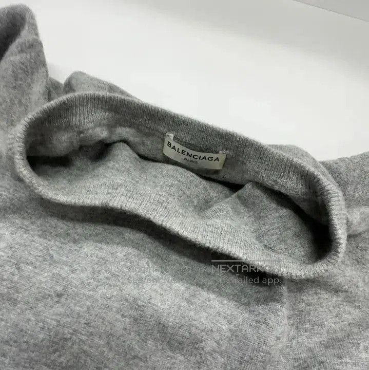 Balenciaga Balenciaga Casual Knit Sweater for Men. Size US L / EU 52-54 / 3 - 2 Thumbnail