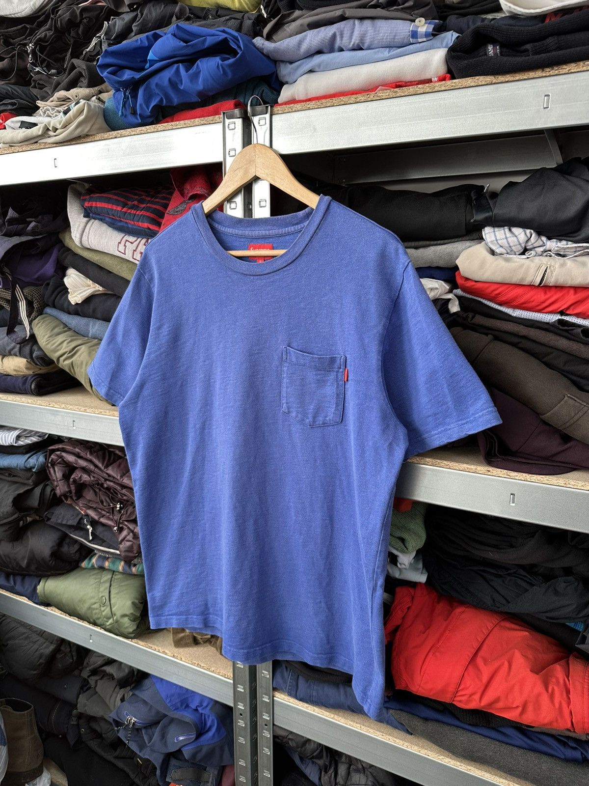 Supreme Supreme Pocket T-Shirt Red Box Logo Blue Faded Y2K Basic Tee Size US L / EU 52-54 / 3 - 3 Thumbnail