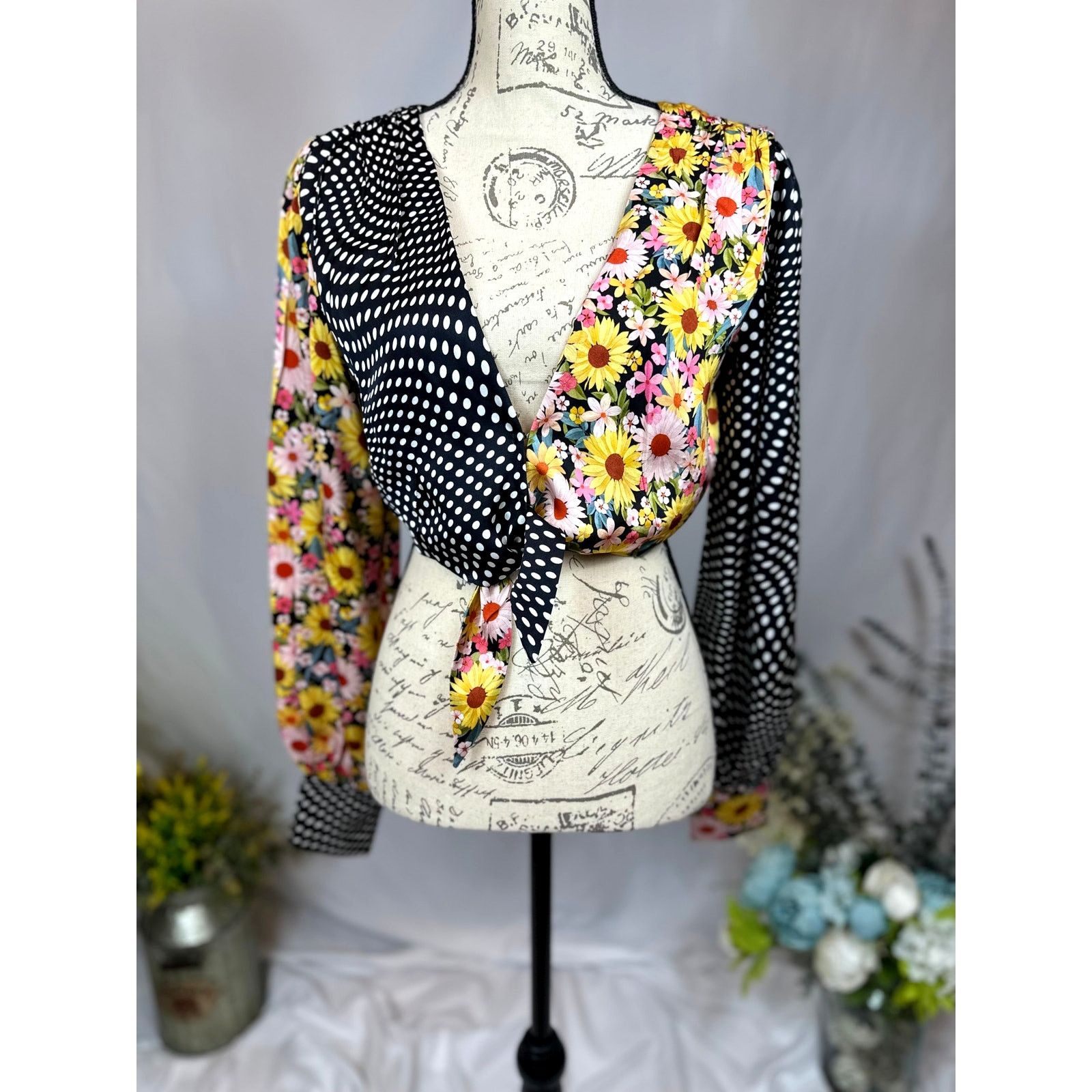 For Love & Lemons For Love & Lemons Daisy Polka Dot Tie Anya Crop Top S Size S / US 4 / IT 40 - 6 Thumbnail