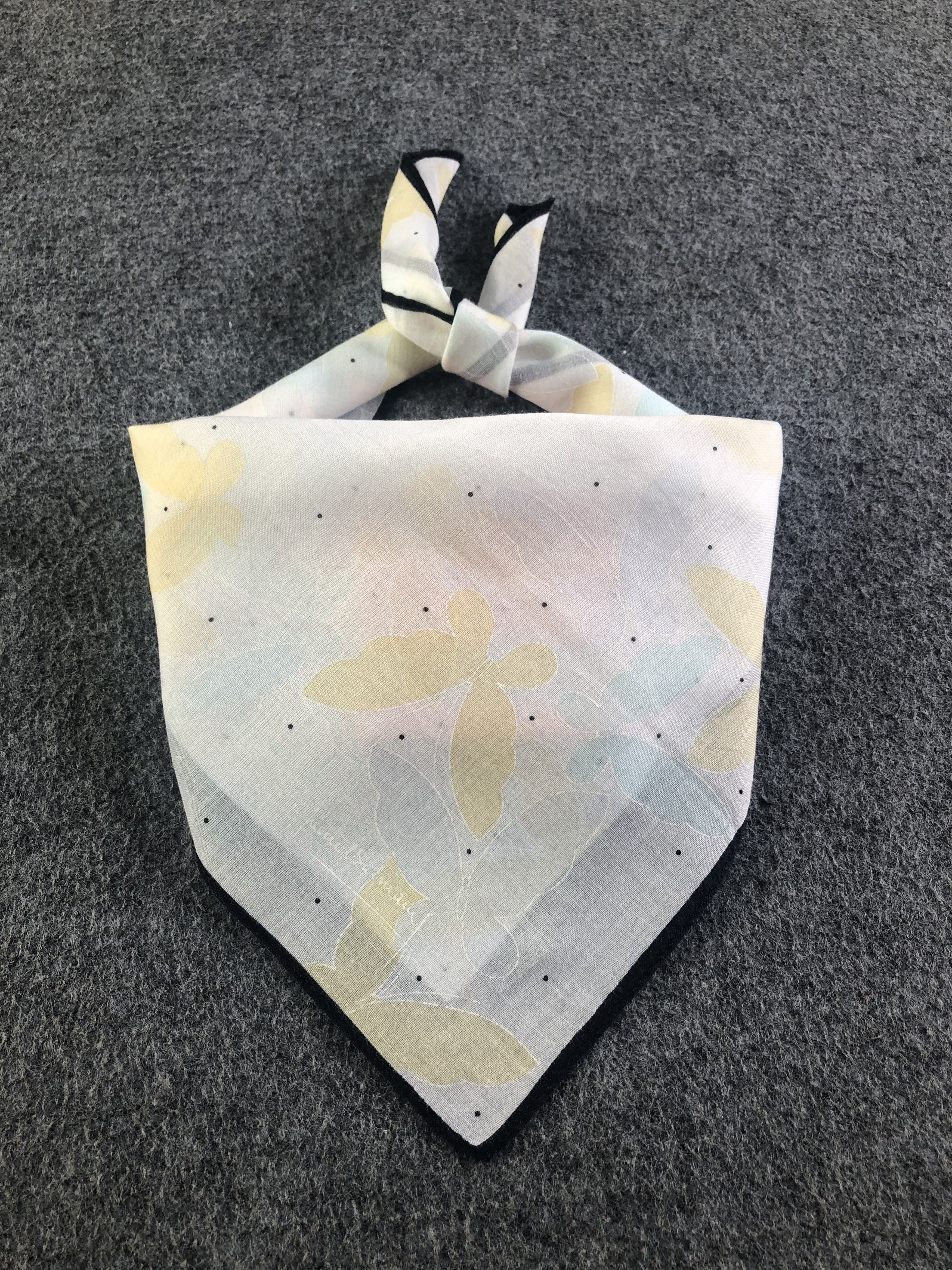 Pierre Balmain Pierre Balmain Handkerchief / Bandana / Neckerchief C516 Size ONE SIZE - 2 Thumbnail