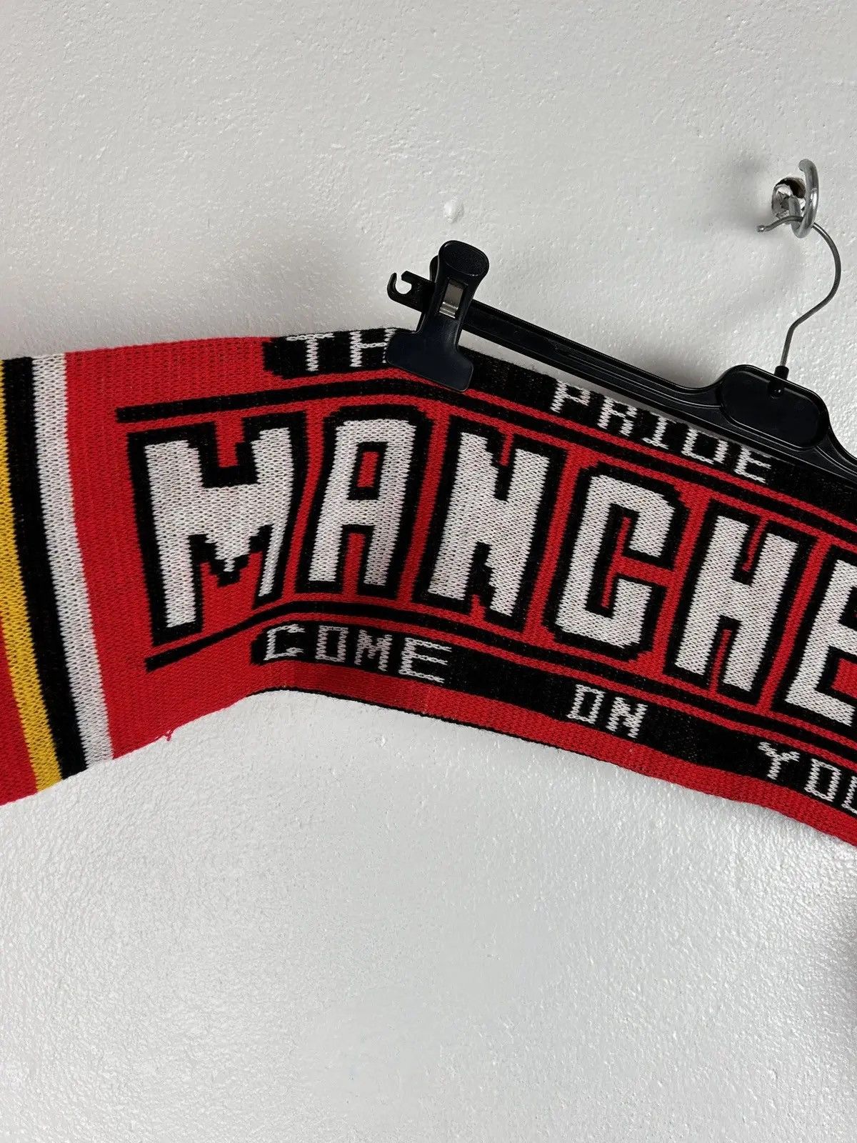 Vintage Vintage Manchester United Come On You Reds Fanwear Scarf Size ONE SIZE - 4 Thumbnail