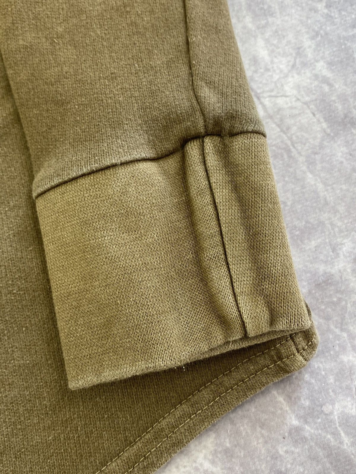Represent Clo. Represent Made In England Army Olive Long Sleeve Size: S Size US S / EU 44-46 / 1 - 8 Thumbnail