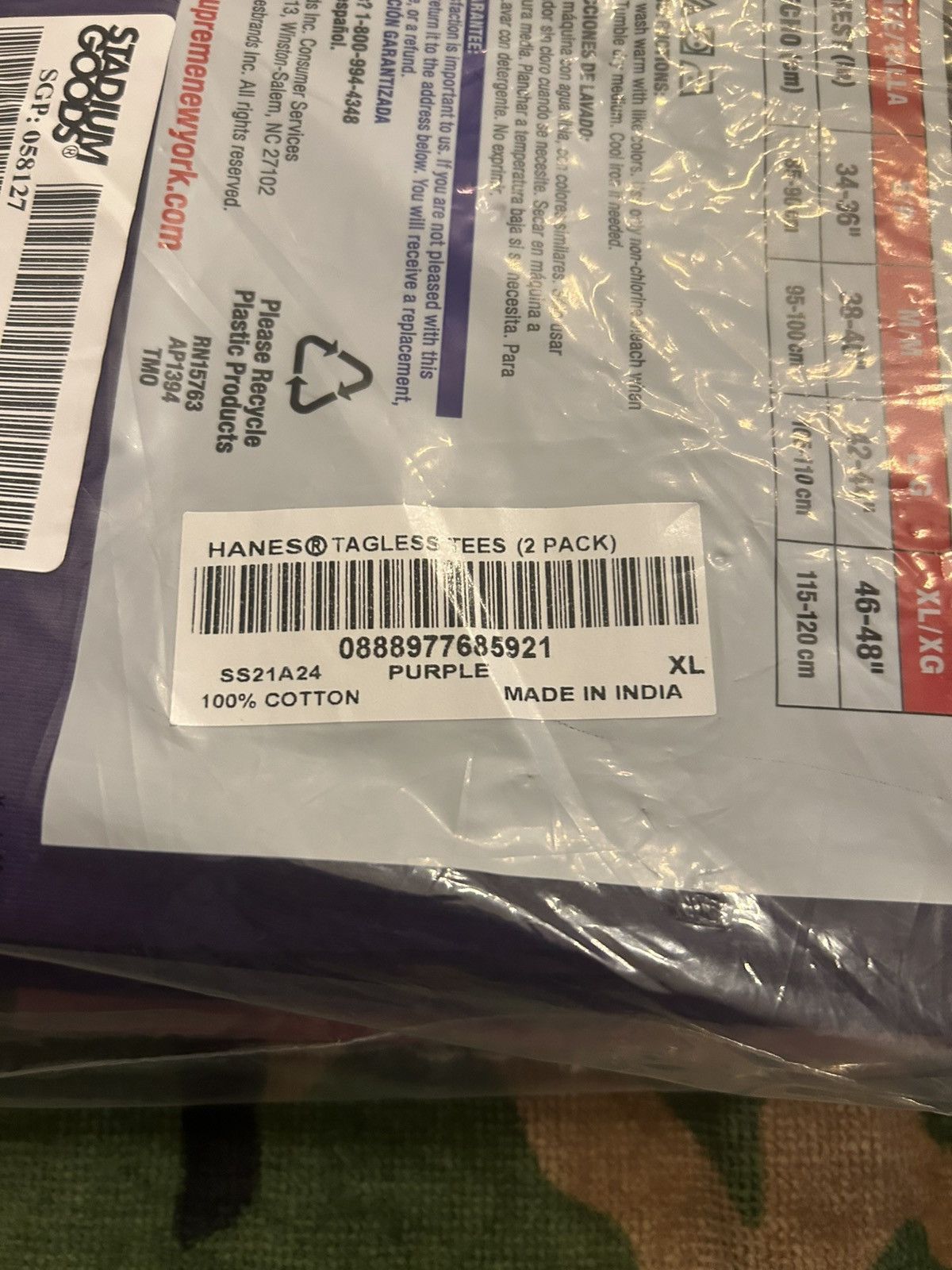 Hanes × Supreme Supreme Hanes Tagless Tees 2 pack Purple XL SS21 Size US XL / EU 56 / 4 - 4 Thumbnail