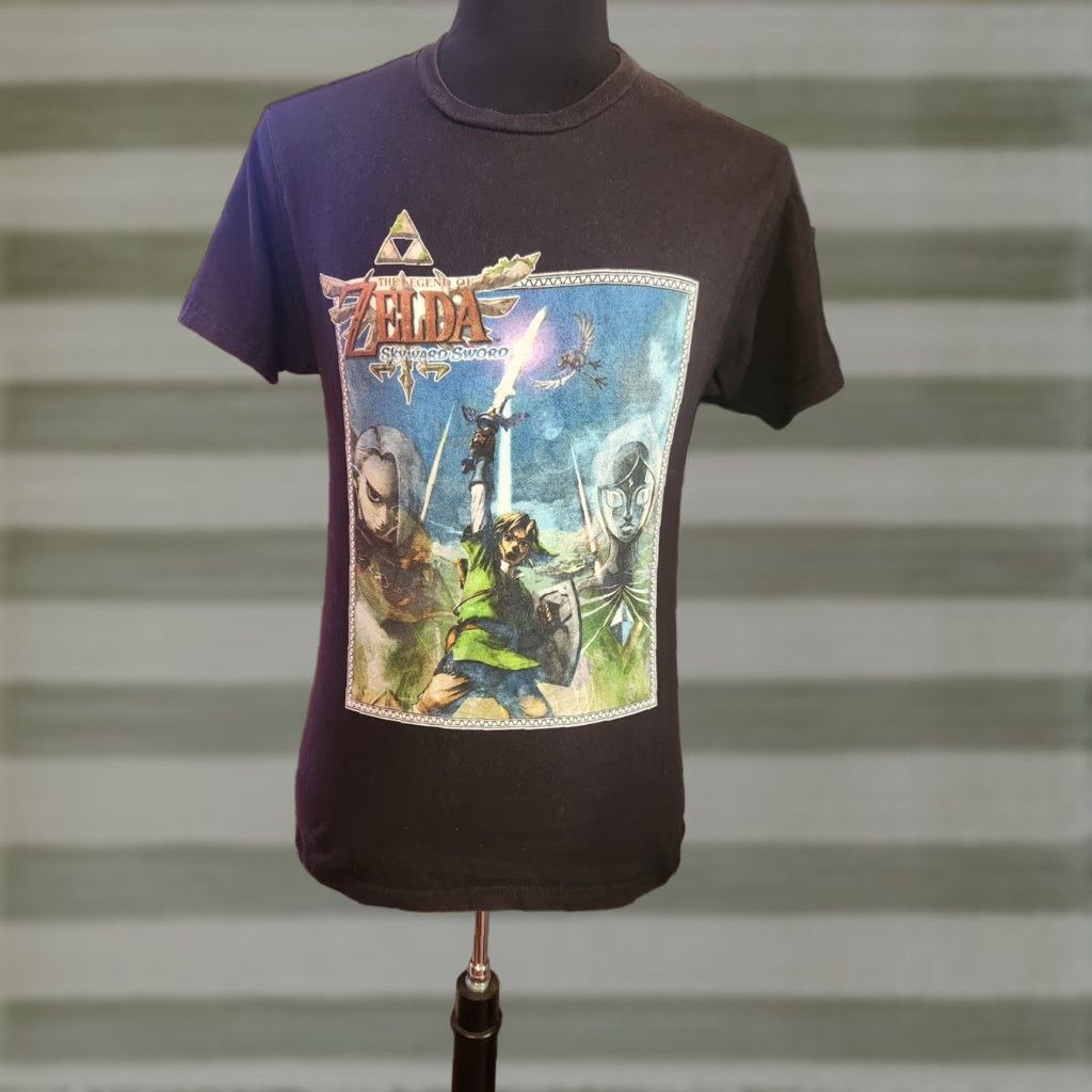Nintendo Nintendo Legend Of Zelda Skyward Sword Black Short Sleeve T Shirt Size Medium Size US M / EU 48-50 / 2 - 1 Thumbnail