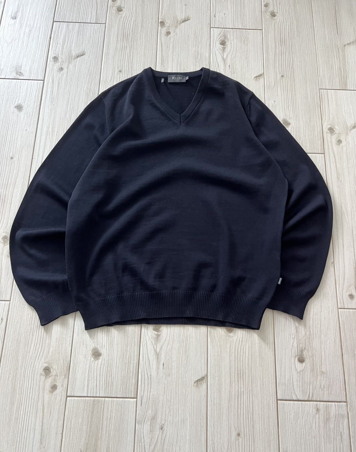Japanese Brand Vintage Maerz Munchen V-neck Sweater Sweatshirt 52 Size Knit Size US L / EU 52-54 / 3 - 4 Thumbnail