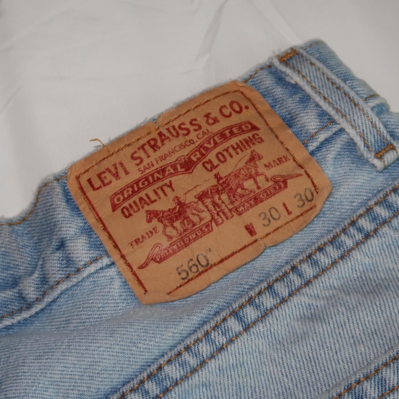 Levi's VINTAGE 560 light wash high waisted LEVI'S JEANS 👖 Size 30" / US 8 / IT 44 - 7 Thumbnail