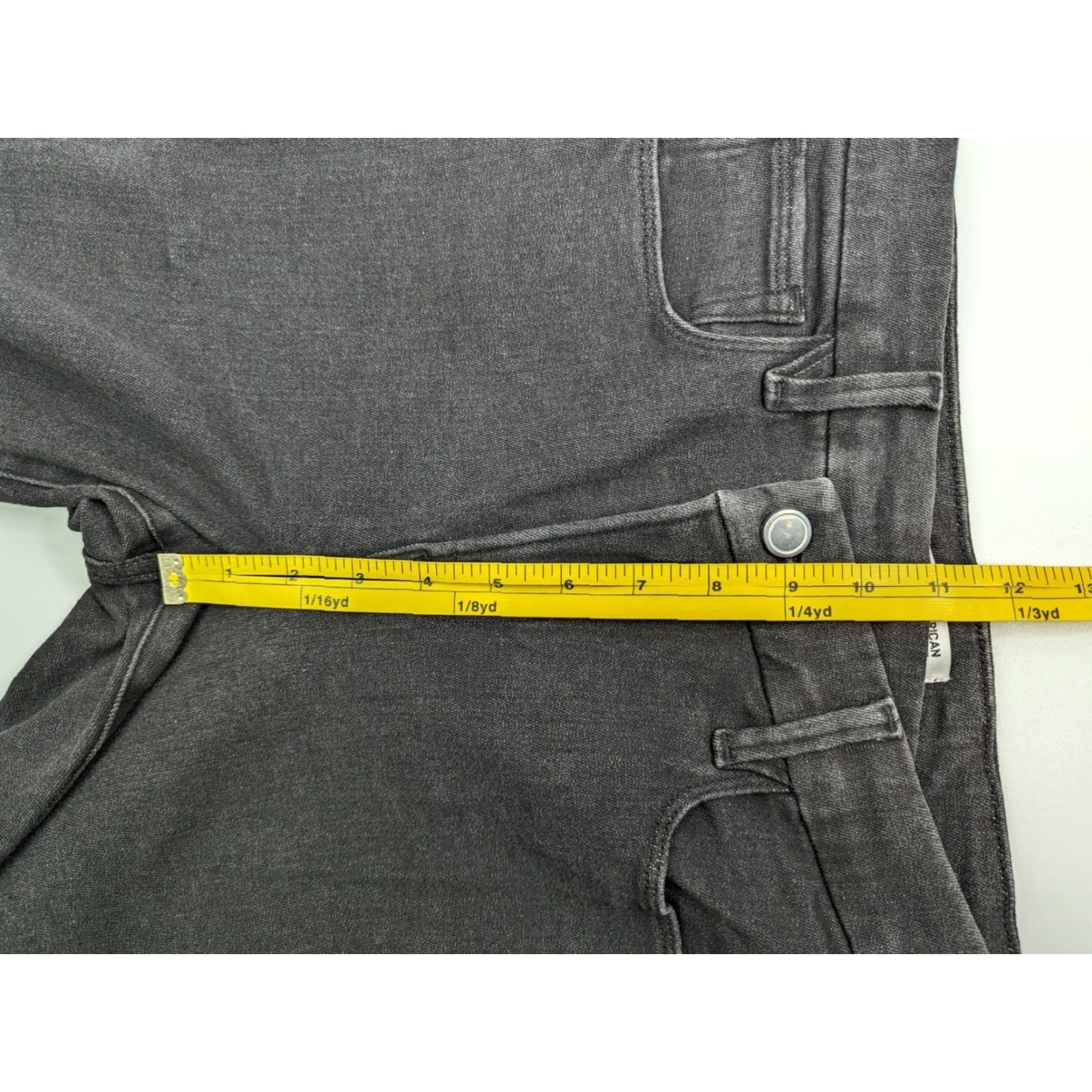 Good American Good American Good Waist Criss-Cross Faded Black Jeans Size 27 GWCC873T Women Skinny Regular 27 Black 4/ GWCC873T Size 27" / US 4 / IT 40 - 7 Thumbnail