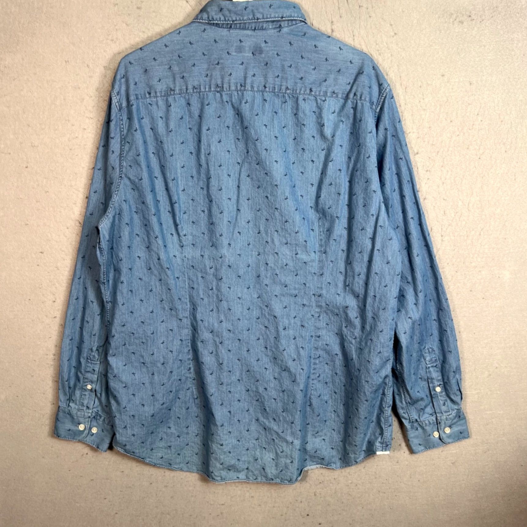 Saks Fifth Avenue VINTAGE Saks Fifth Avenue Button-Up Shirt Mens 2XL Blue 100% Cotton Regular Long Sleeve Men's Shirt Blue 2XL Size US XXL / EU 58 / 5 - 2 Thumbnail