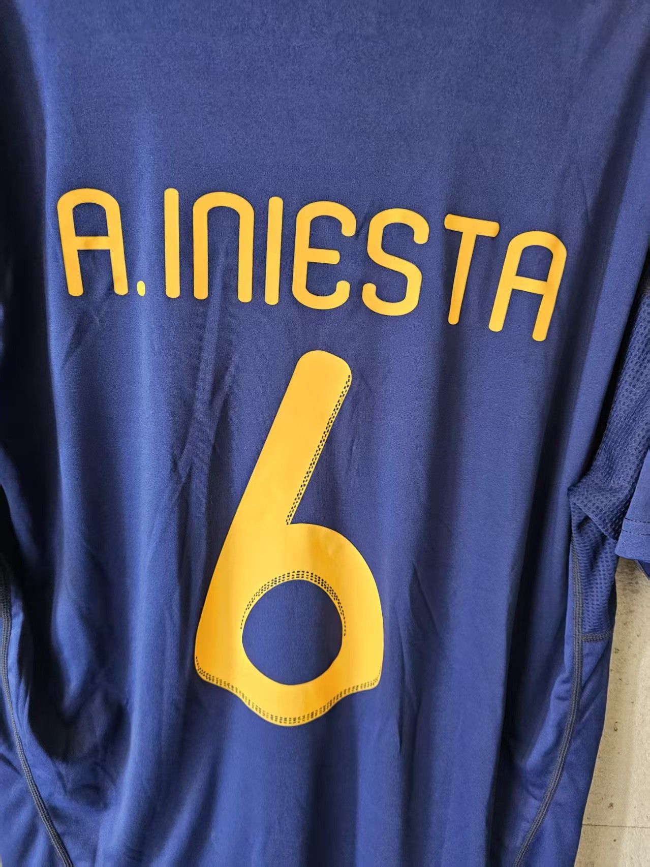 Other 2010 Spain #6 Iniesta Jersey Away Size US L / EU 52-54 / 3 - 3 Thumbnail