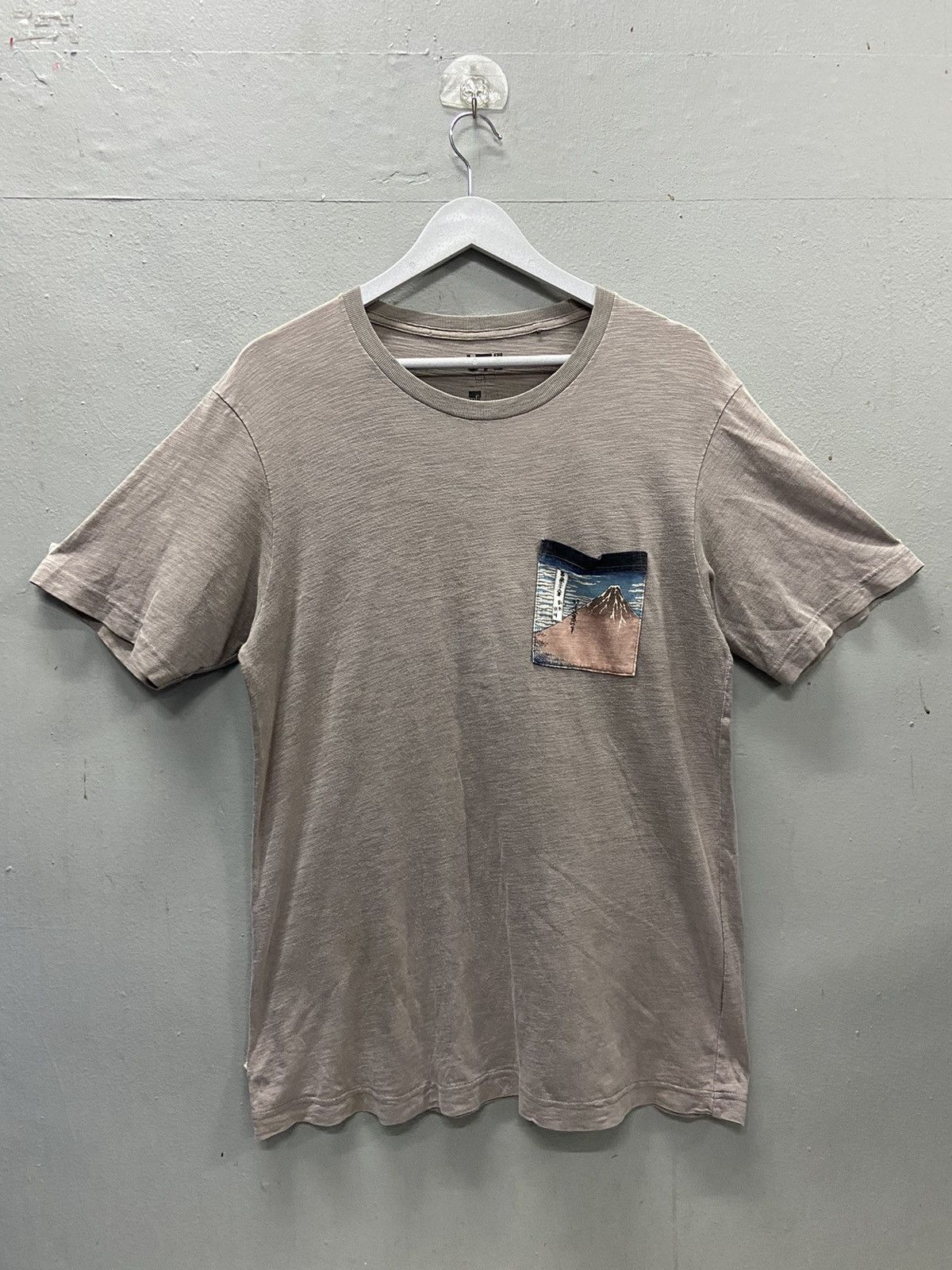 Uniqlo UNIQLO X MUSEUM OF FINE ART BOSTON TEE SHIRT Size US M / EU 48-50 / 2 - 1 Thumbnail