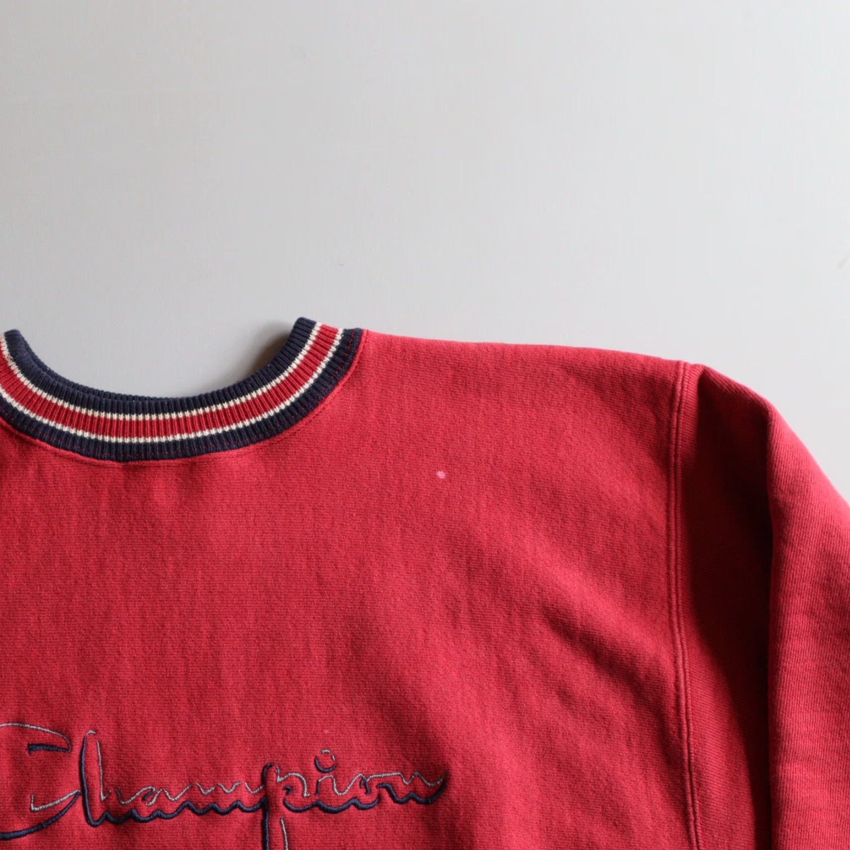 VINTAGE Champion Sweatshirt XL Logo Embroidered 90s Reverse Weave