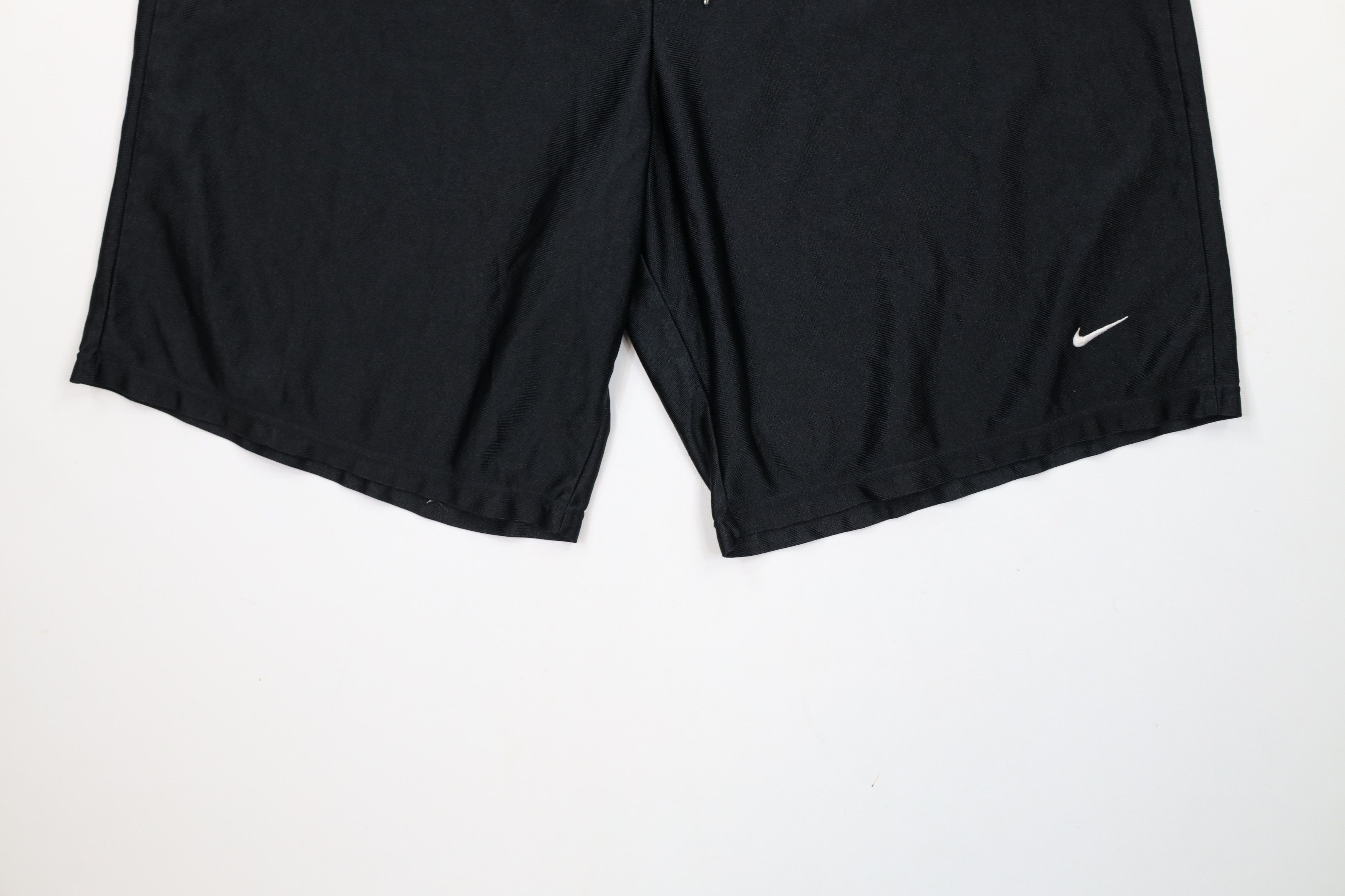 Nike × Vintage Vintage 90s Nike Mini Swoosh Basketball Shorts Black USA Size US 34 / EU 50 - 4 Thumbnail