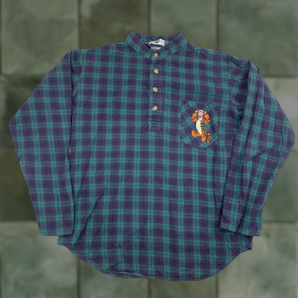 Disney VINTAGE Disney Tigger Sleep Shirt Women Size M / US 6-8 / IT 42-44 - 1 Thumbnail