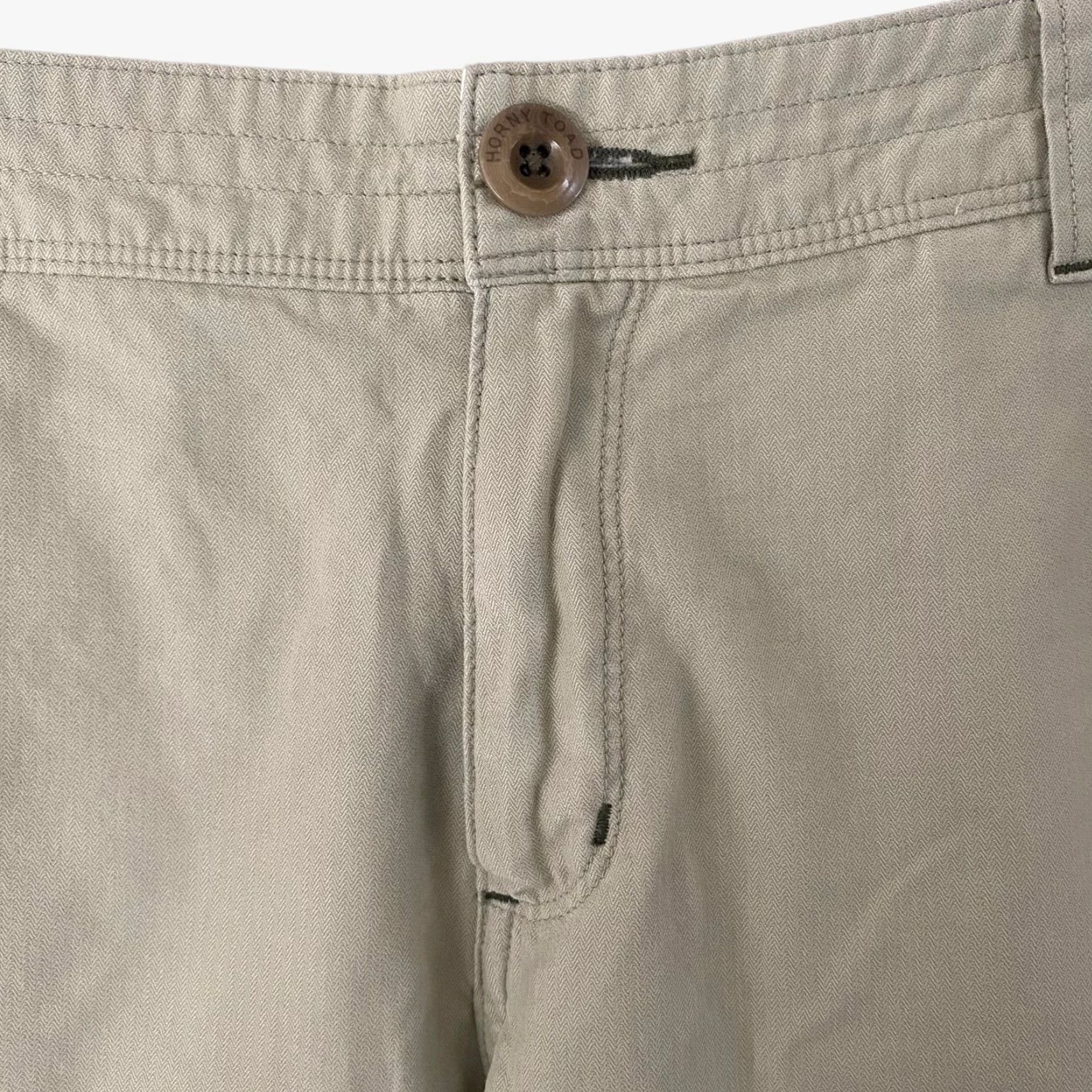Vintage Horny Toad Cropped Hiking Capri Pants Green Womens Size 10 Relaxed Fit Low-Rise Cropped Pants Womens Green 10 Crew? Size 32" / US 10 / IT 46 - 6 Thumbnail
