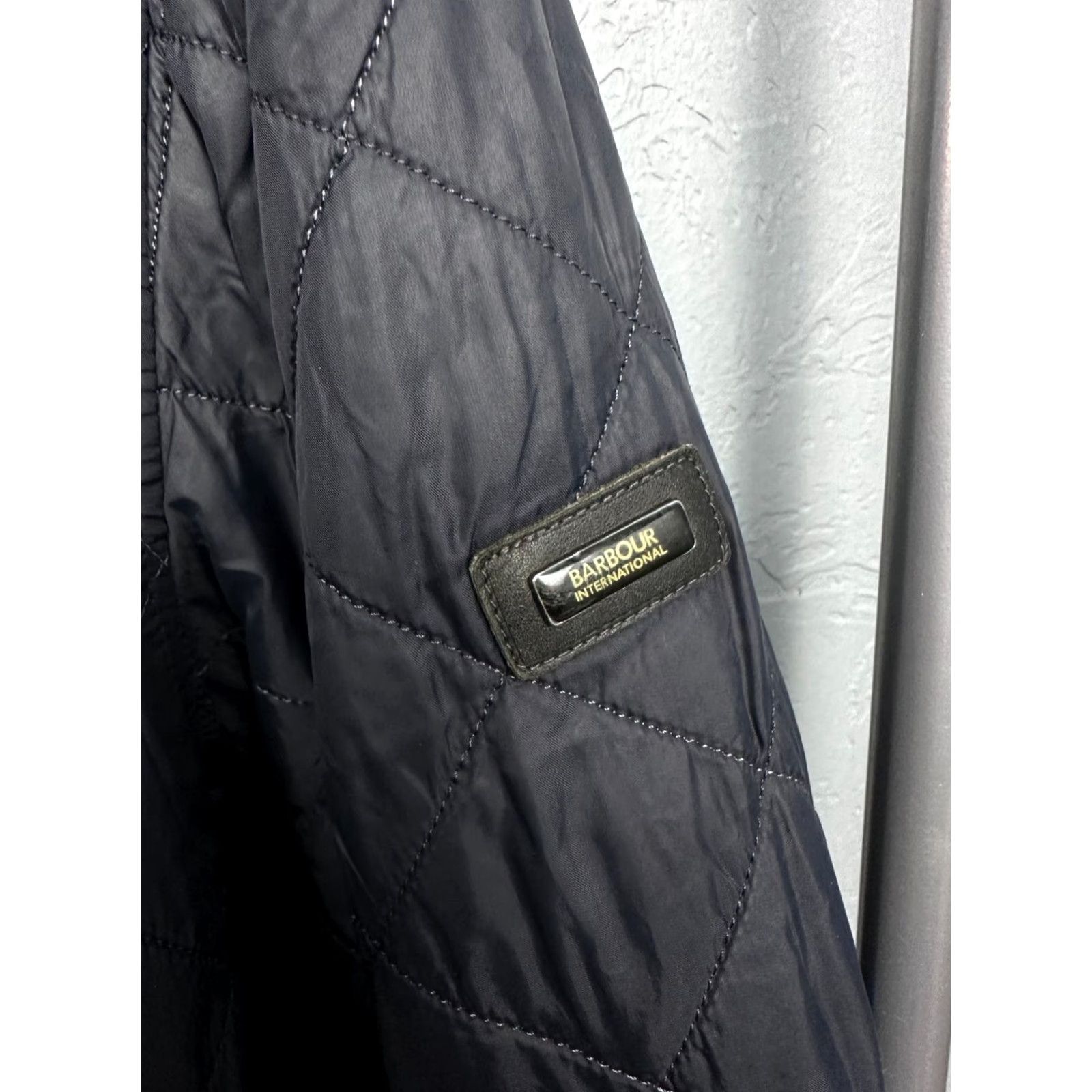 Barbour Barbour Barbour International Ariel Profile Mens Quilted Jacket L Jacket Mens Barbour International Ariel Profile Quilted Jacket L Multicolor 90s Size US L / EU 52-54 / 3 - 3 Thumbnail