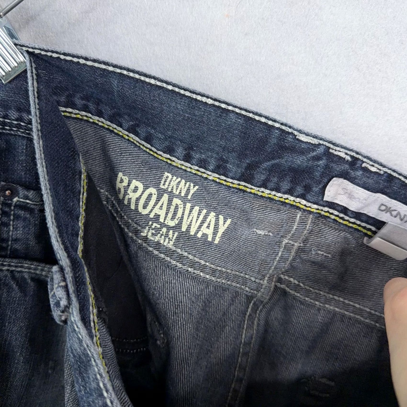 DKNY DKNY Jeans Mens 32x32 Blue Baggy Skater Embroidered Denim Y2K Mall Grunge Size US 32 / EU 48 - 7 Thumbnail
