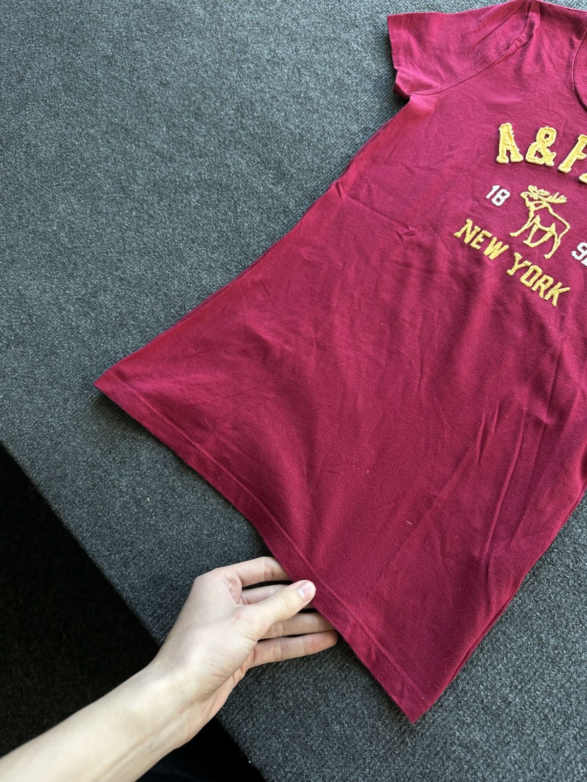 Abercrombie & Fitch 🚨 ABERCROMBIE & FITCH WMN Y2K VNTG V NECK BIG LOGO BABY DOLL Size M / US 6-8 / IT 42-44 - 3 Thumbnail