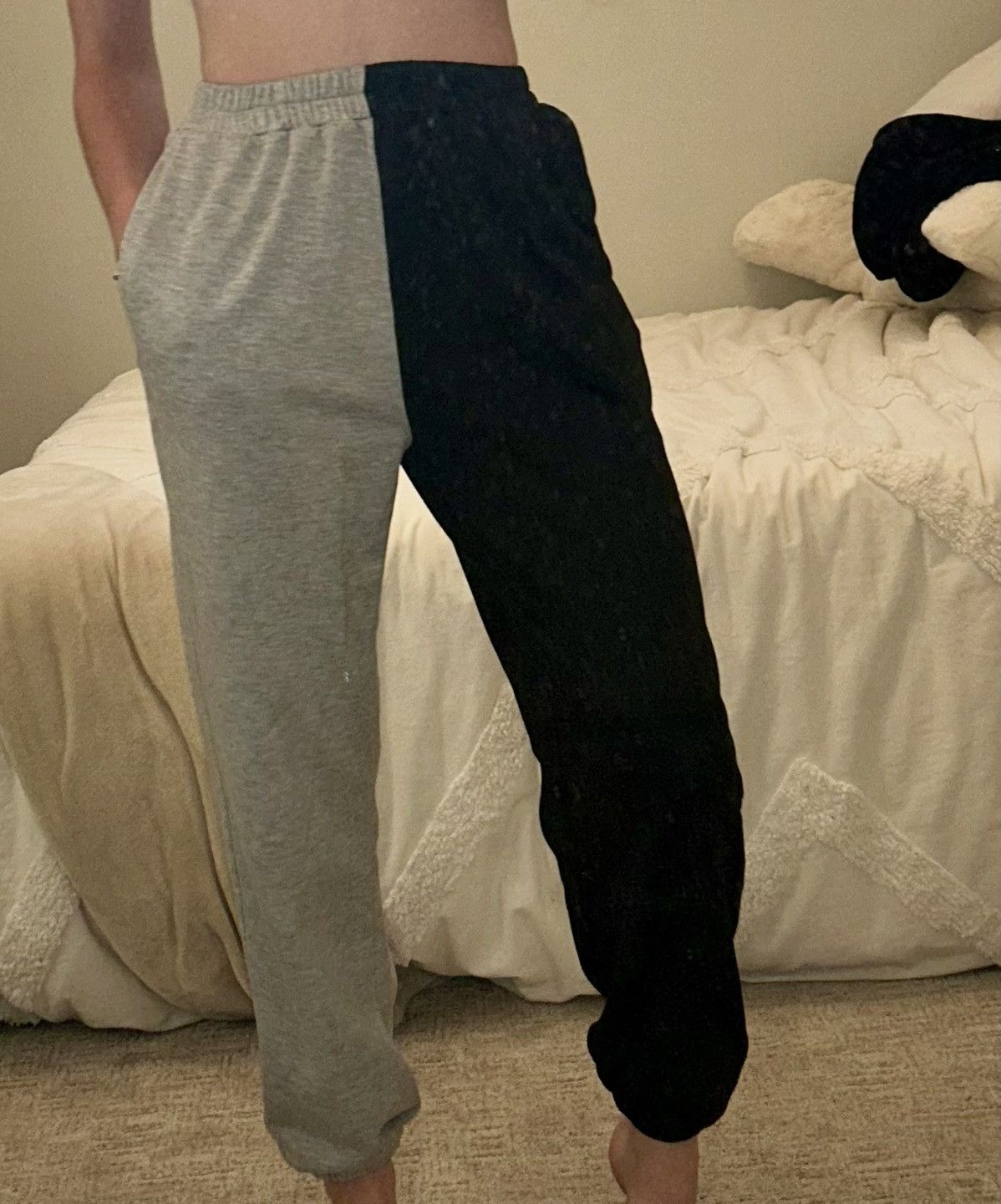 Shein black and grey color block Shein sweatpants Size 26" / US 2 / IT 38 - 1 Thumbnail
