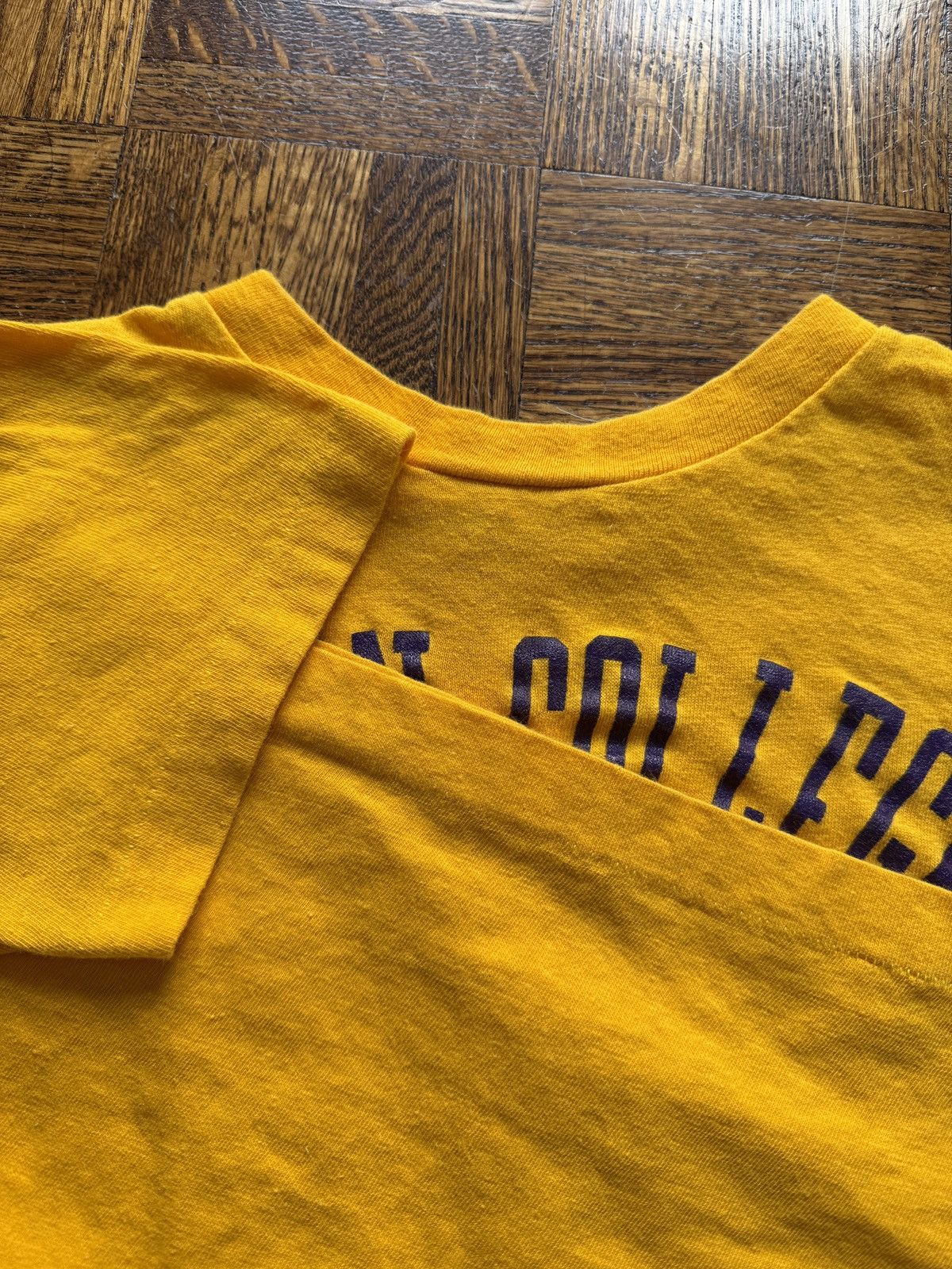 Champion Vintage 70s Albion College Intramural Champion Graphic Tee Size US XS / EU 42 / 0 - 5 Thumbnail