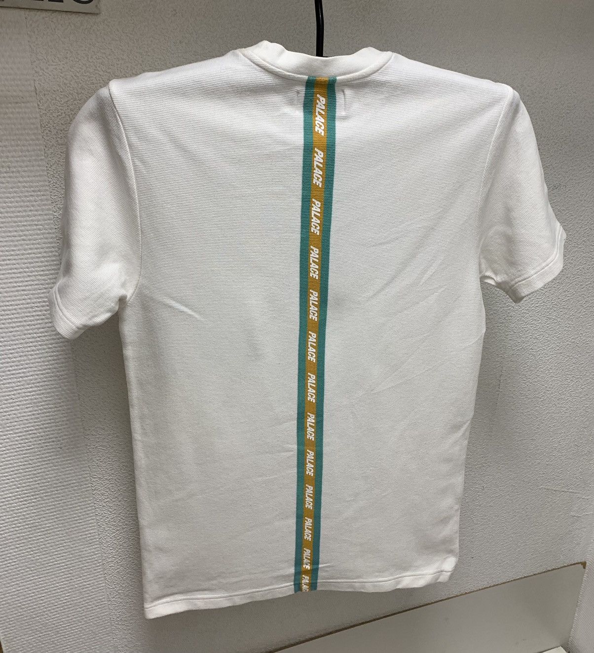 Palace Palace white stripe t-shirt M sz Size US M / EU 48-50 / 2 - 4 Thumbnail