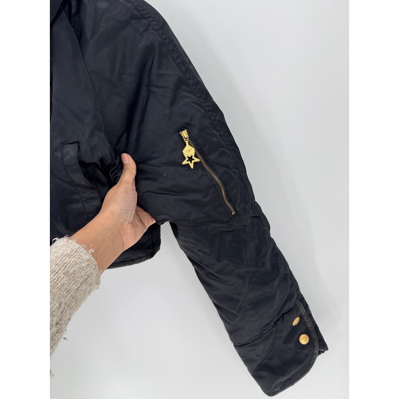 G-Unit G Unit black cropped down jacket rabbit fur size M Y2K bling Size M / US 6-8 / IT 42-44 - 9 Thumbnail