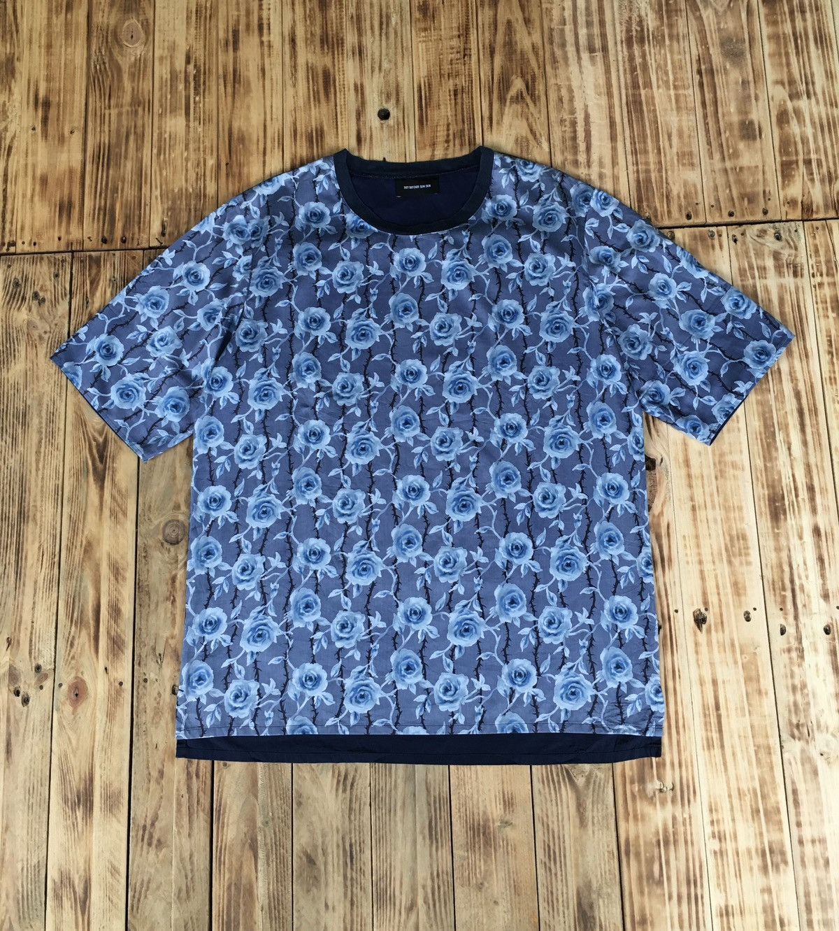 Diet Butcher Slim Skin Diet Butcher Slim Skin 2013 Floral Shirt Size US L / EU 52-54 / 3 - 1 Thumbnail
