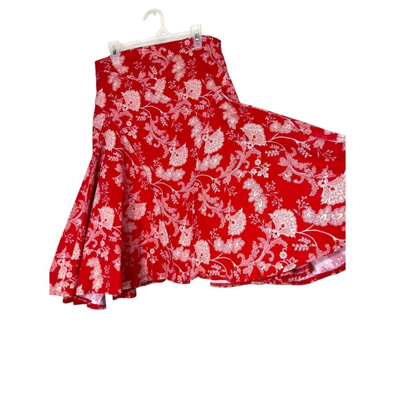 Forever 21 Forever 21 Y2K Red Floral Print Knee Length Skirt Size Small Size 29" - 4 Thumbnail