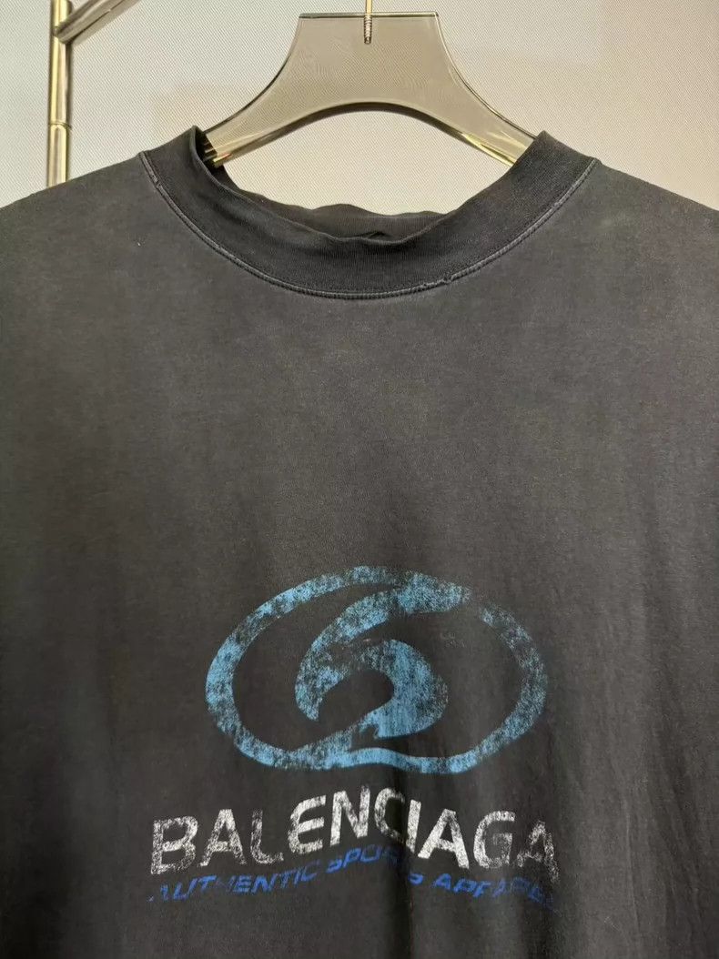 Balenciaga Balenciaga Old Surf Sleeves Size US S / EU 44-46 / 1 - 3 Thumbnail