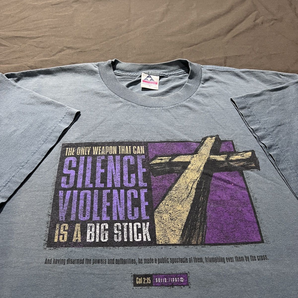 Vintage Vintage 90s SILENCE VIOLENCE God Jesus Bible Holy XL Faded Size US XL / EU 56 / 4 - 1 Thumbnail