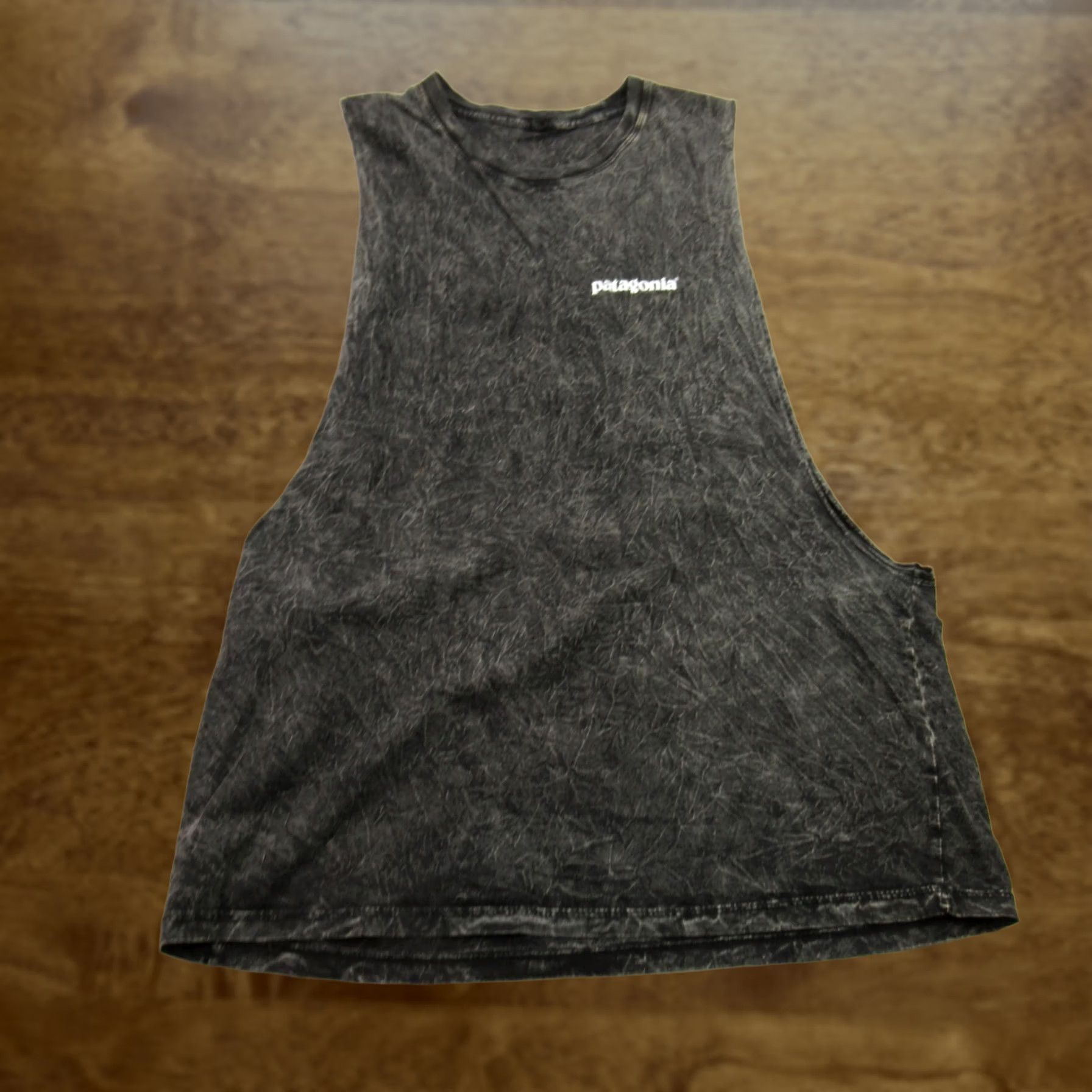 Patagonia Patagonia Shirt Womens XL Sleeveless Gray Lightweight Crew Neck Casual Size S / US 4 / IT 40 - 1 Thumbnail