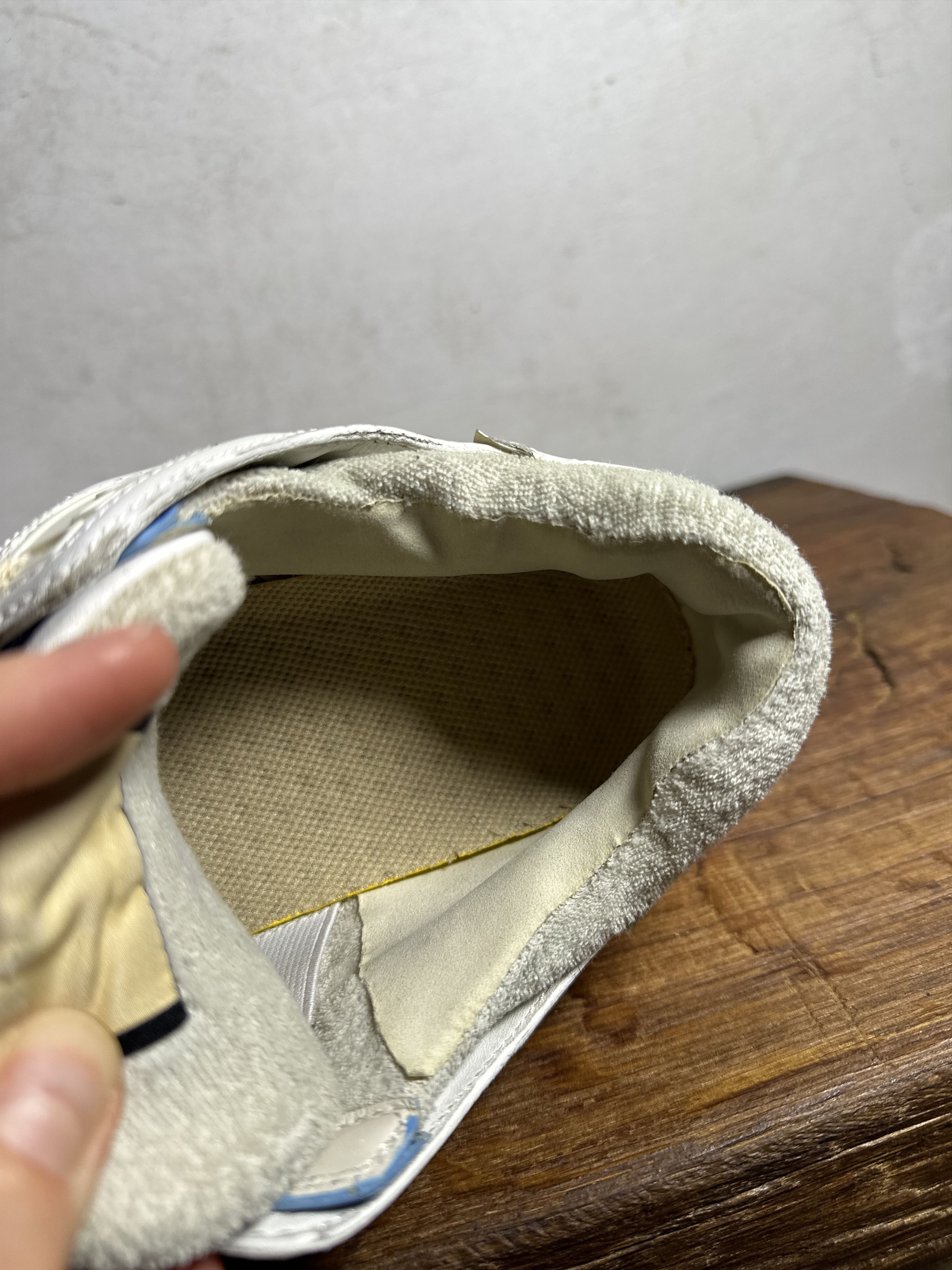 Gucci Gucci Ultrapace Distressed White Sneakers Size US 10 / EU 43 - 8 Thumbnail