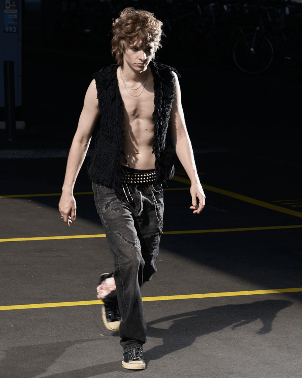 Undercover Undercover 06SS « T » fur jacket Size M / US 6-8 / IT 42-44 - 3 Thumbnail
