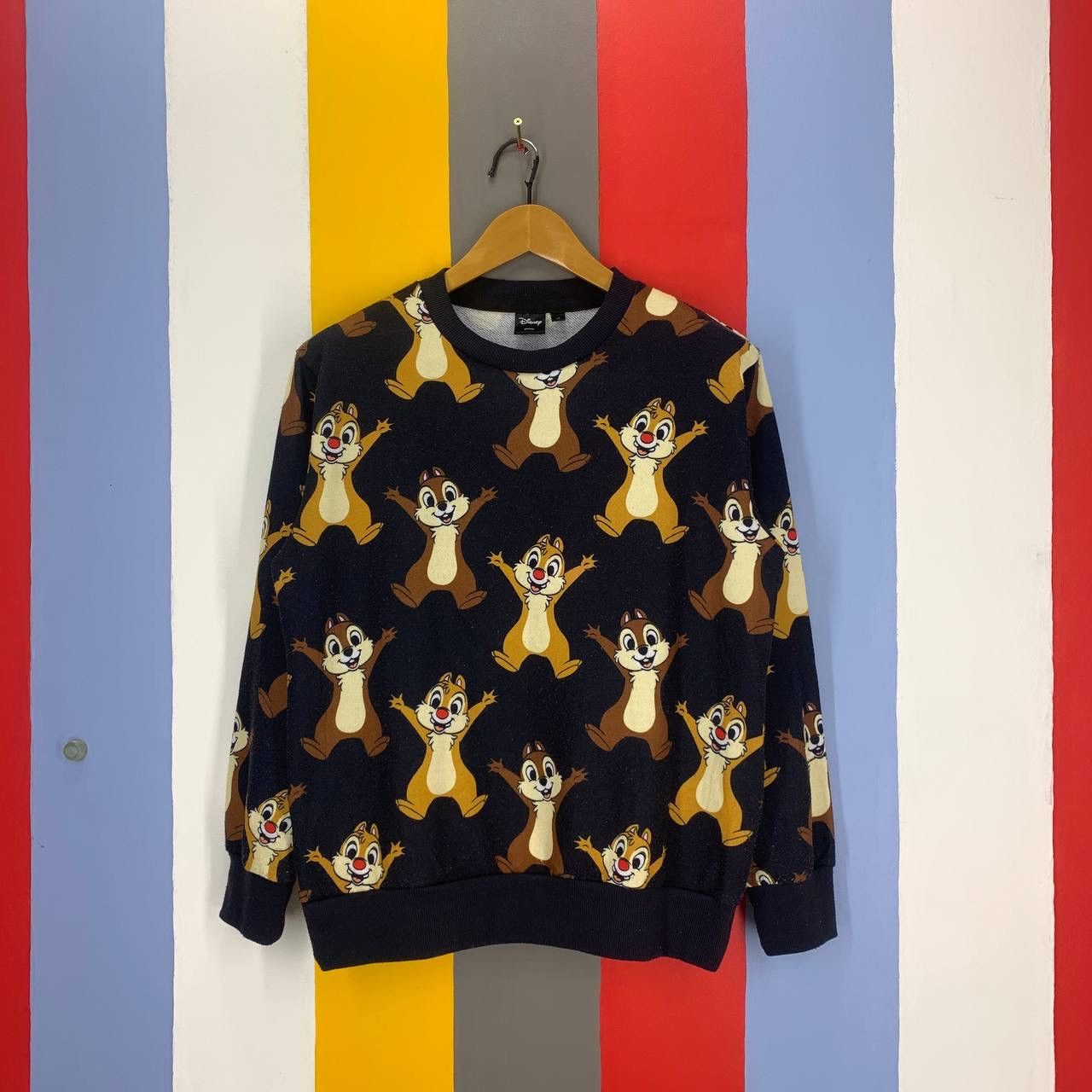 Disney CHIPMUNK Crew Neck Sweatshirt #2492/J Size US M / EU 48-50 / 2 - 1 Thumbnail