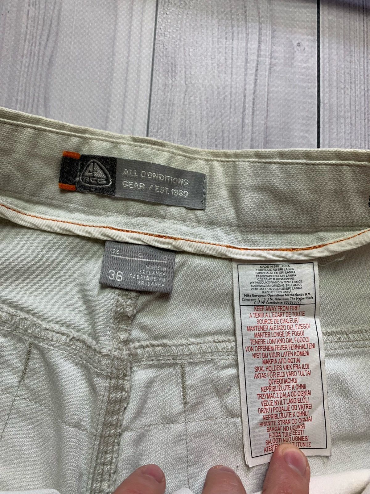 Nike × Nike ACG Nike acg vintage shorts Size 36 Size US 36 / EU 52 - 6 Thumbnail