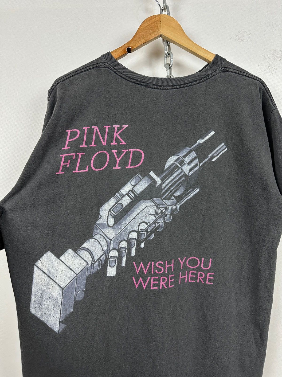 Band Tees 90s Vintage Pink Floyd Wish You Were Here Faded Band T-Shirt Size US XL / EU 56 / 4 - 20 Thumbnail