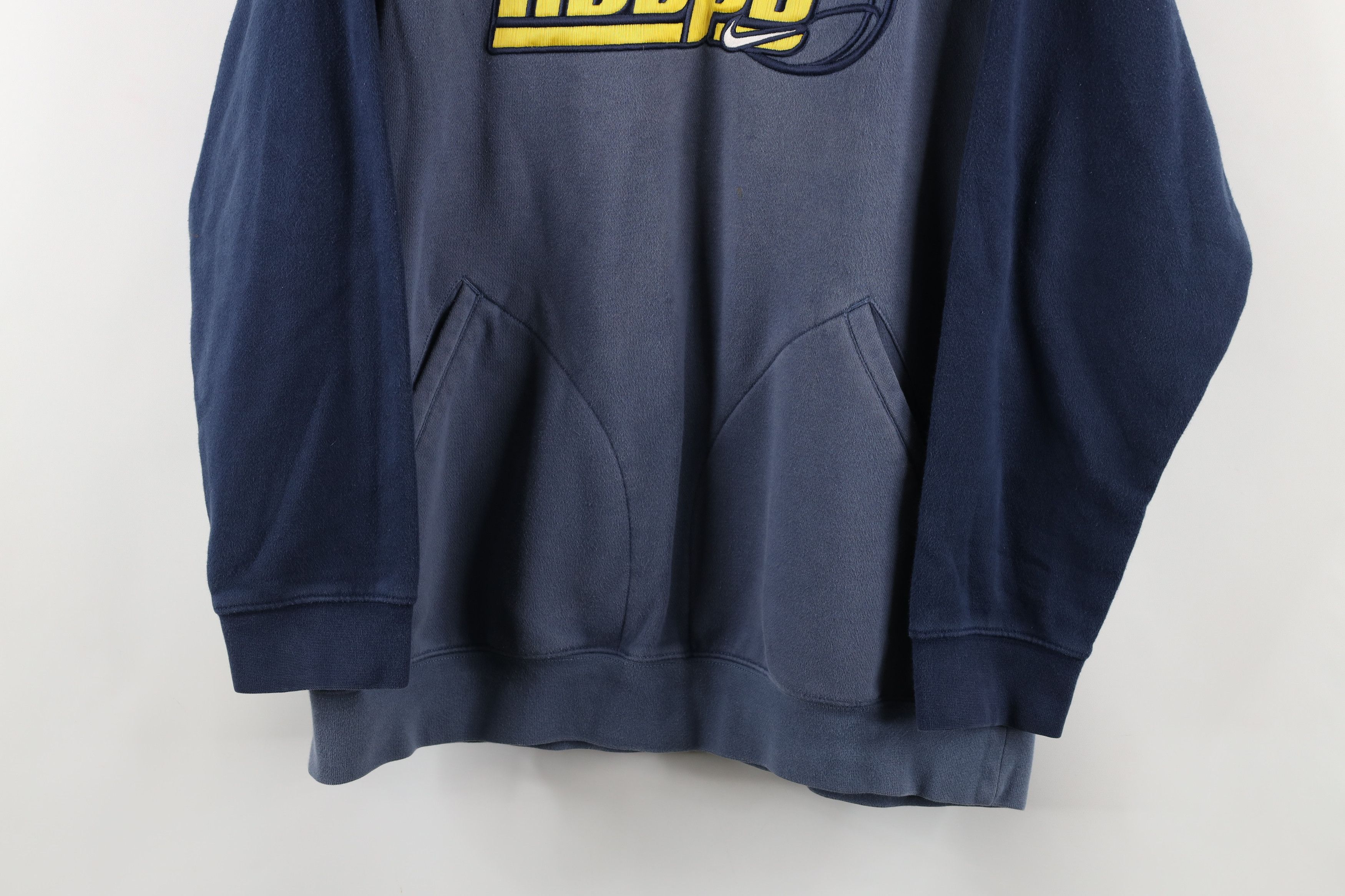 Nike Vintage Nike Travis Scott Mini Swoosh Basketball Hoodie Size US S / EU 44-46 / 1 - 3 Thumbnail