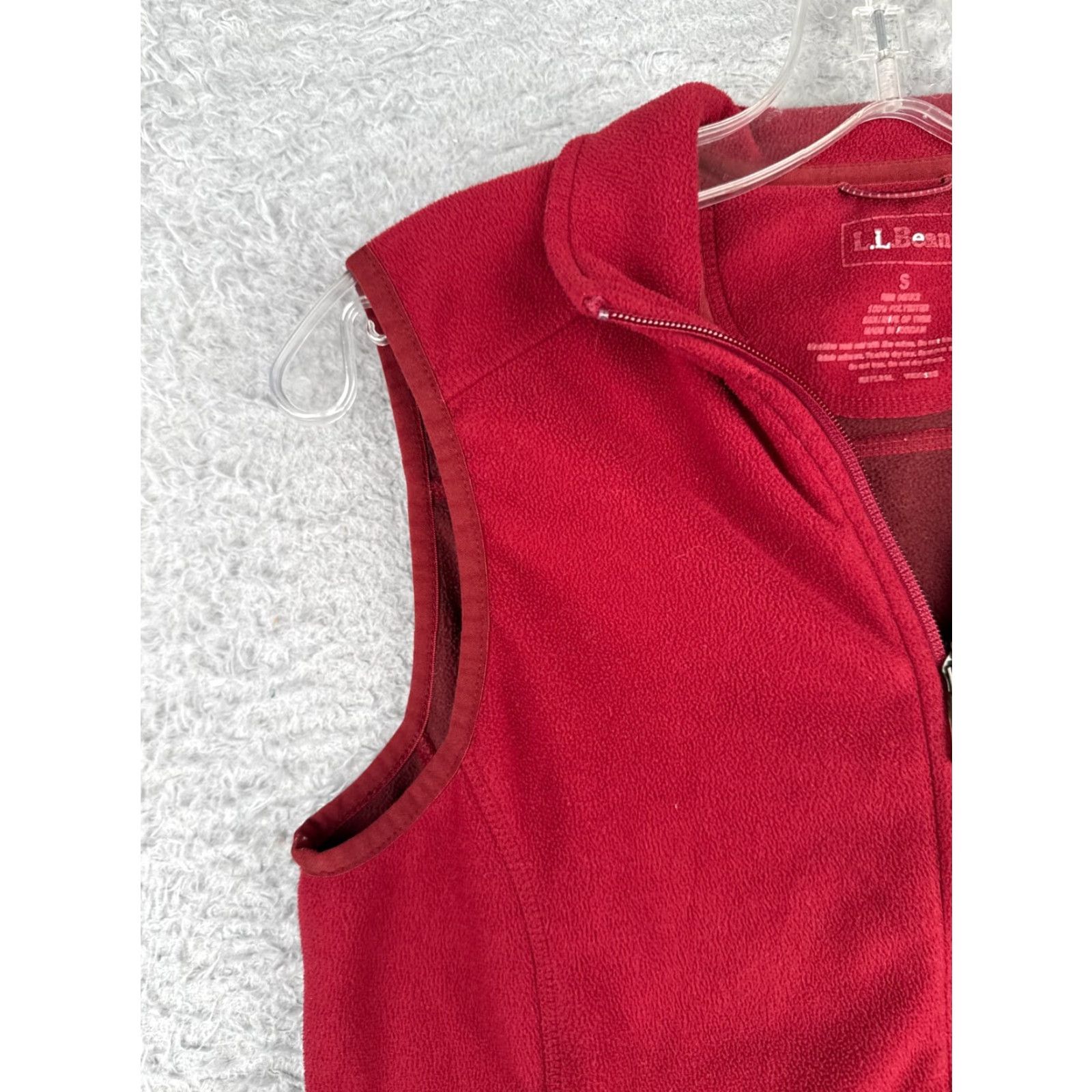 Vintage L.L. Bean Vest Women S Red Full Zip Sleeveless Polyester Fleece Pockets Solid Outdoor American Fall Spring Winter Womens Size S / US 4 / IT 40 - 3 Thumbnail