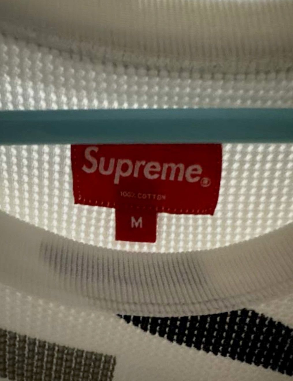 Supreme Supreme FW18 NY Waffle Thermal White Size US M / EU 48-50 / 2 - 7 Thumbnail