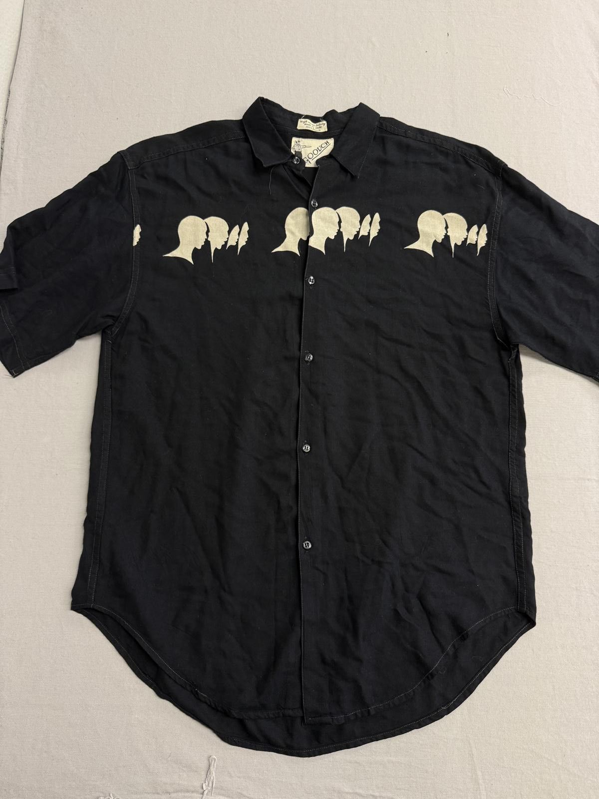 Other Vintage 80s Goouch SS Button Up - Faces in the Shadows - M Size US M / EU 48-50 / 2 - 1 Thumbnail
