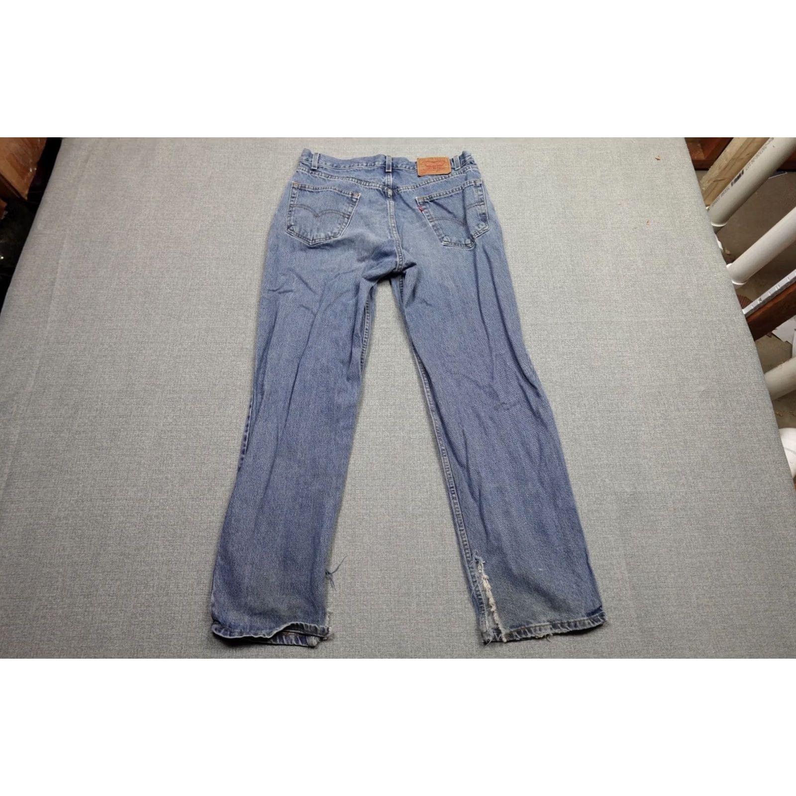 Levi's VINTAGE Levi's 550 Jeans Mens 36x32 Blue Relaxed Fit Light Wash Cowboy Rancher Jeans Mens 36 Blue Relaxed 550 Cowboy Jeans Levi's 550 Regular Fit Men Size US 36 / EU 52 - 6 Thumbnail