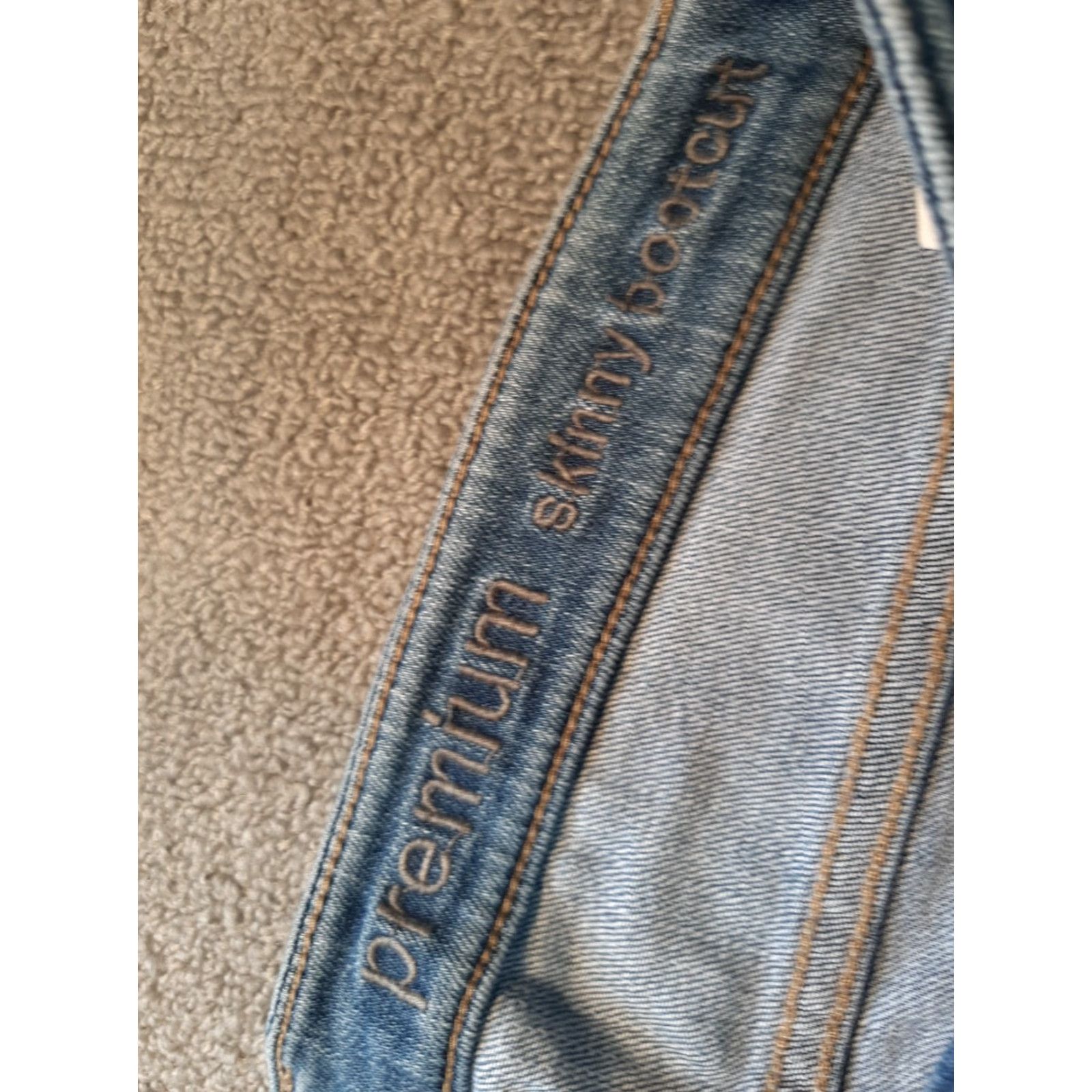 Gap Gap Womens Jeans blue Size 6 Boot Cut Inseam 32 in Waist 32 in Regular Skinny Premium Bootcut 27 in Blue Ladies Mens Womens Size 28" / US 6 / IT 42 - 2 Thumbnail