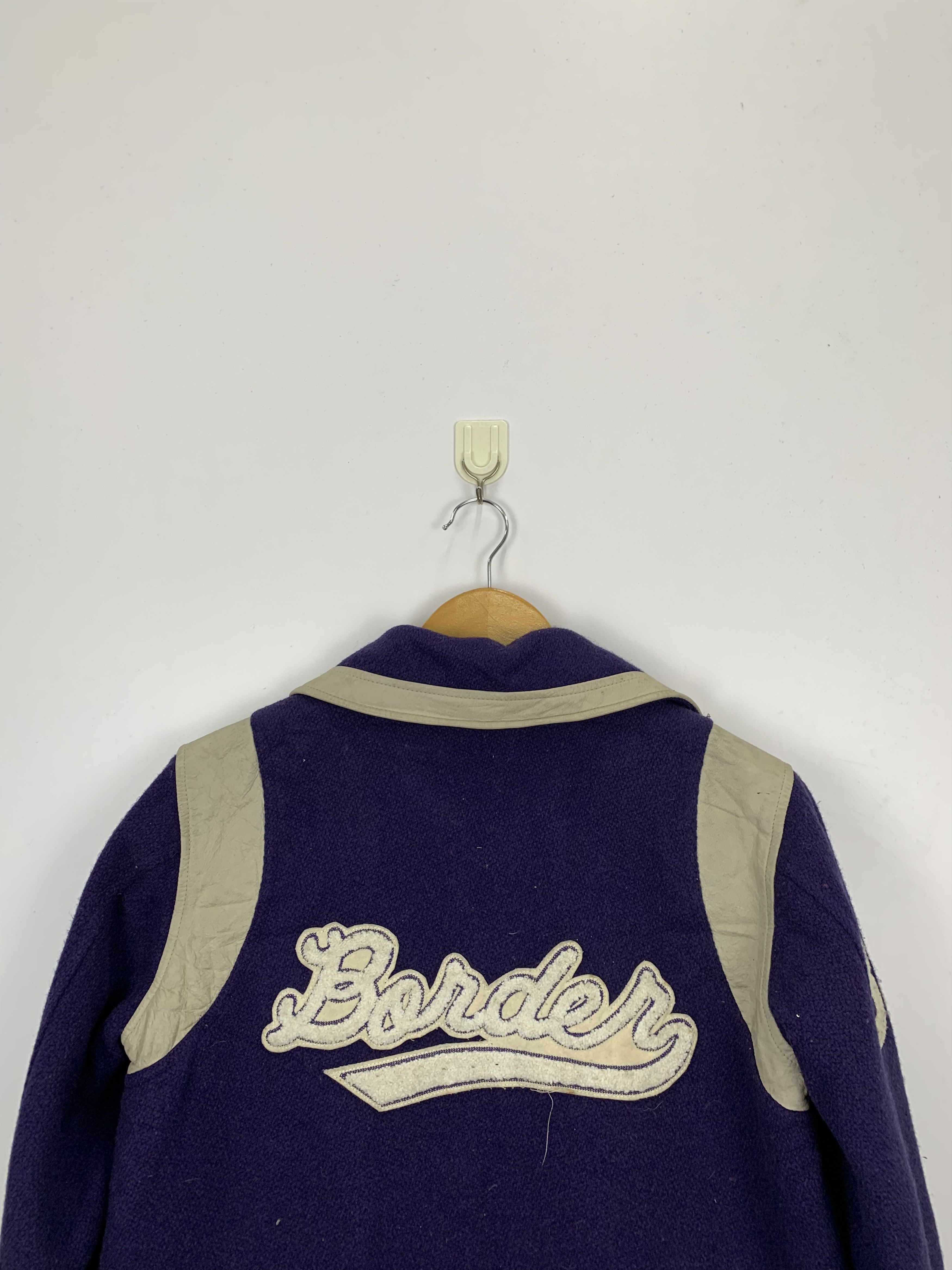 Vintage Vintage 80s Wool Leather Varsity Jacket Purple V0452 Size US M / EU 48-50 / 2 - 4 Thumbnail
