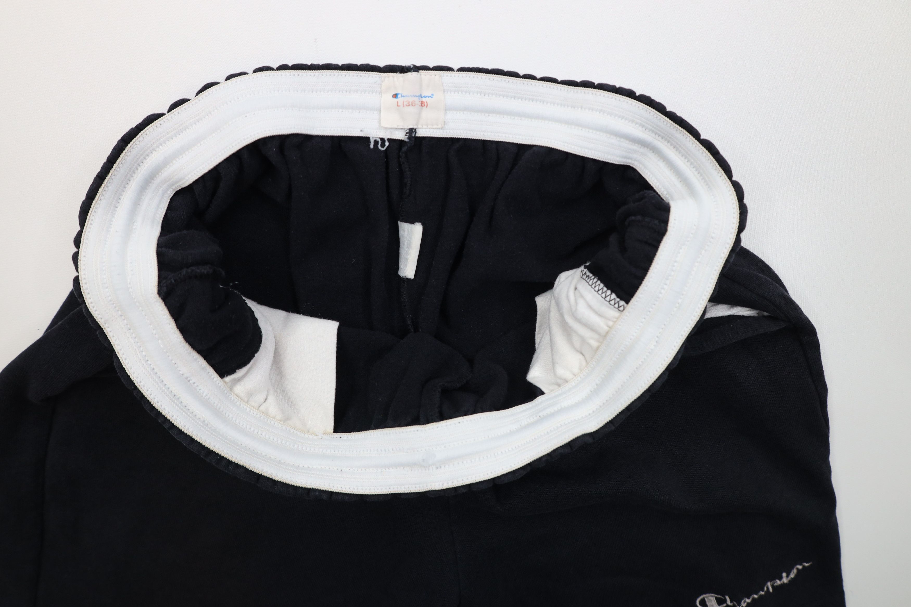 Champion Vintage 90s Champion Above Knee Dad Shorts Black Cotton Size US 34 / EU 50 - 9 Thumbnail